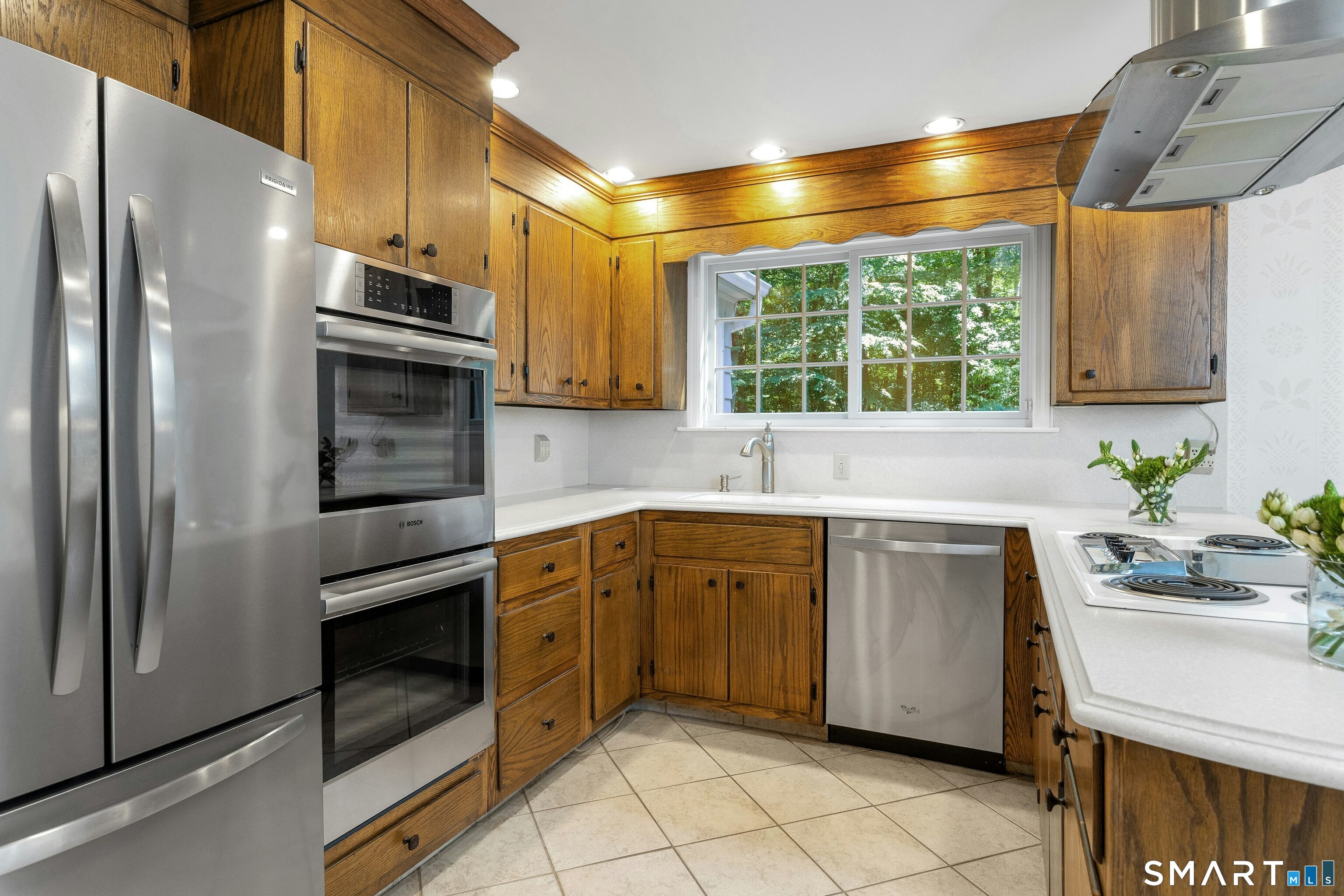 45 East Common Road photo 10