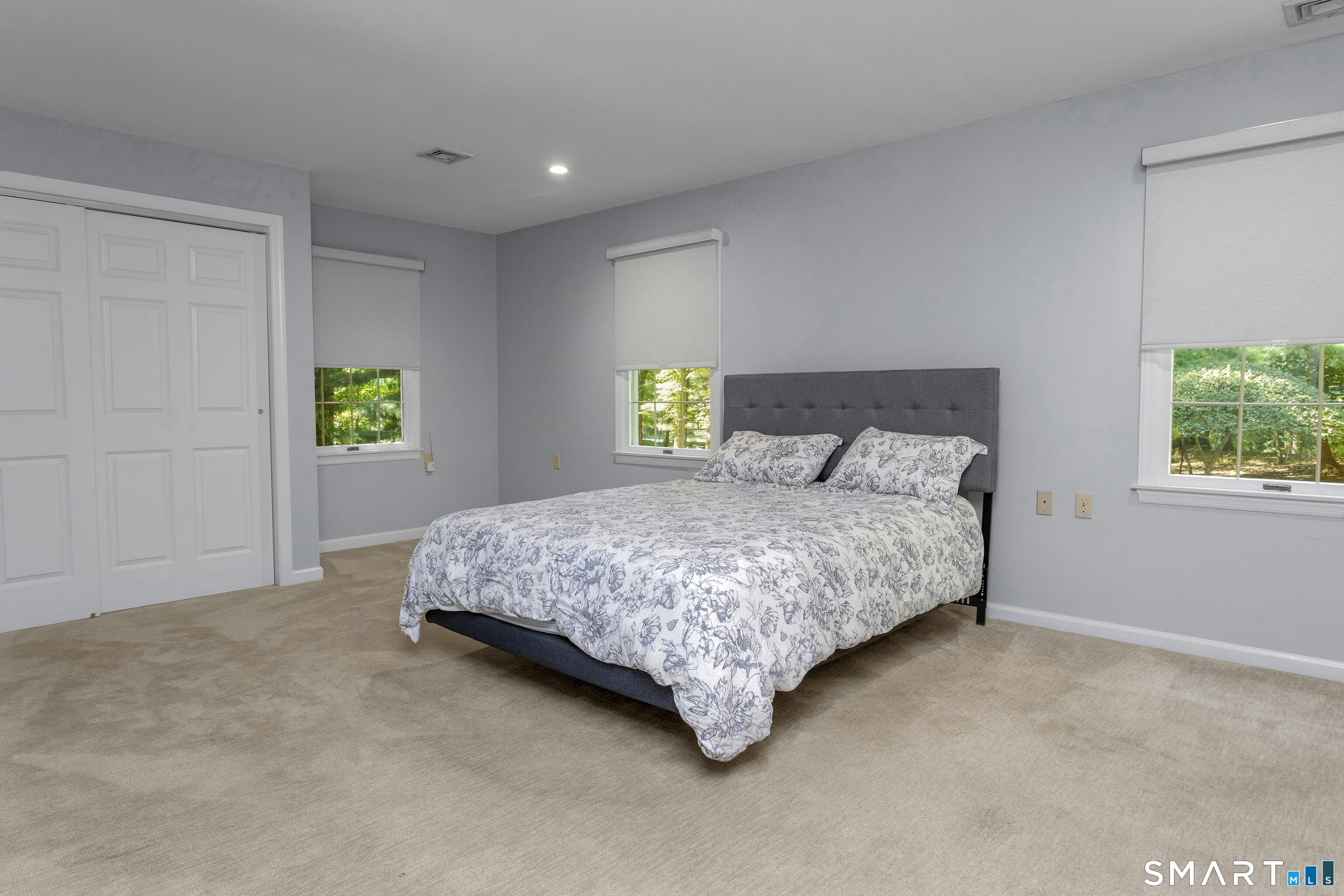 45 East Common Road photo 14