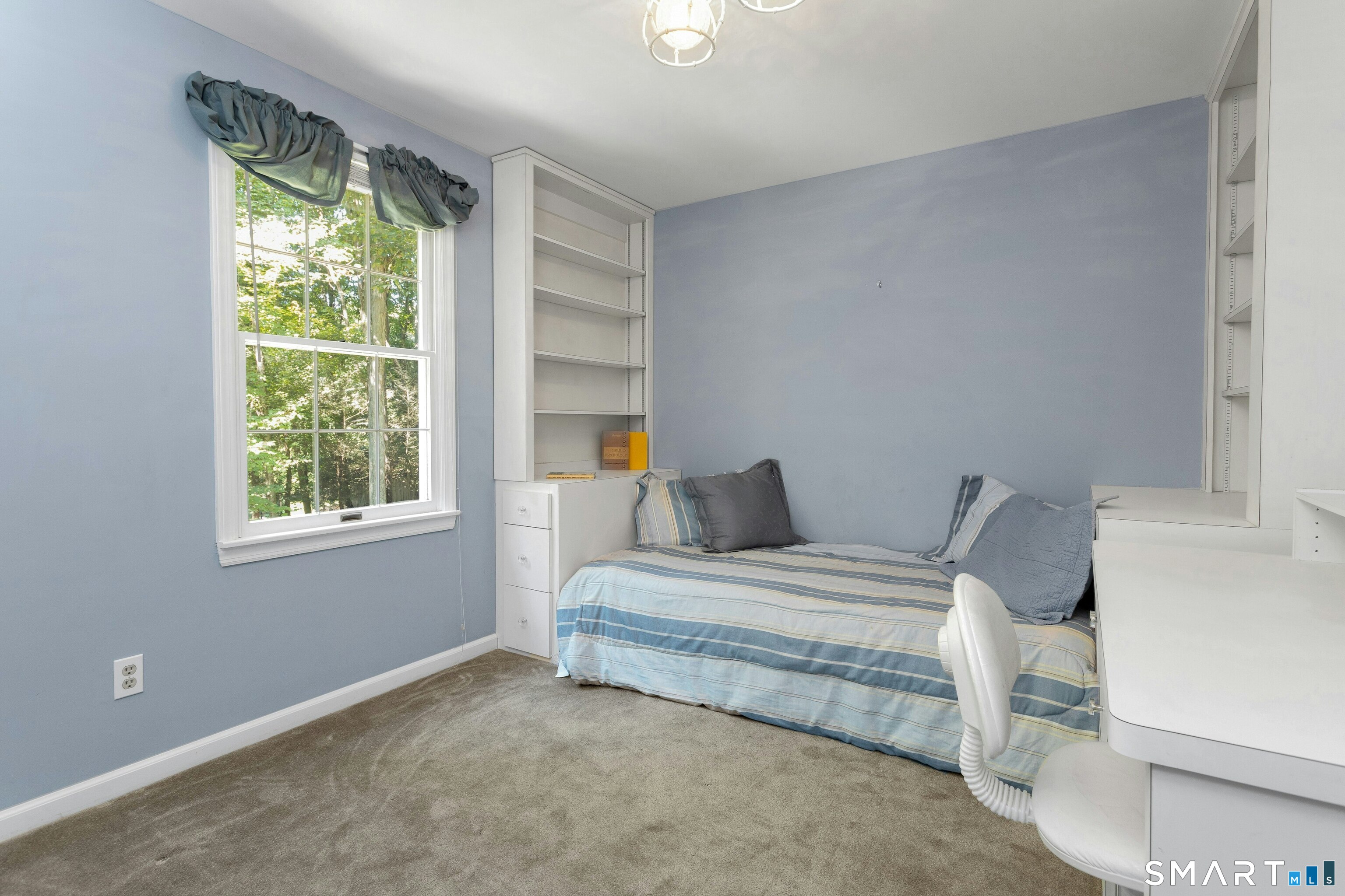 45 East Common Road photo 20