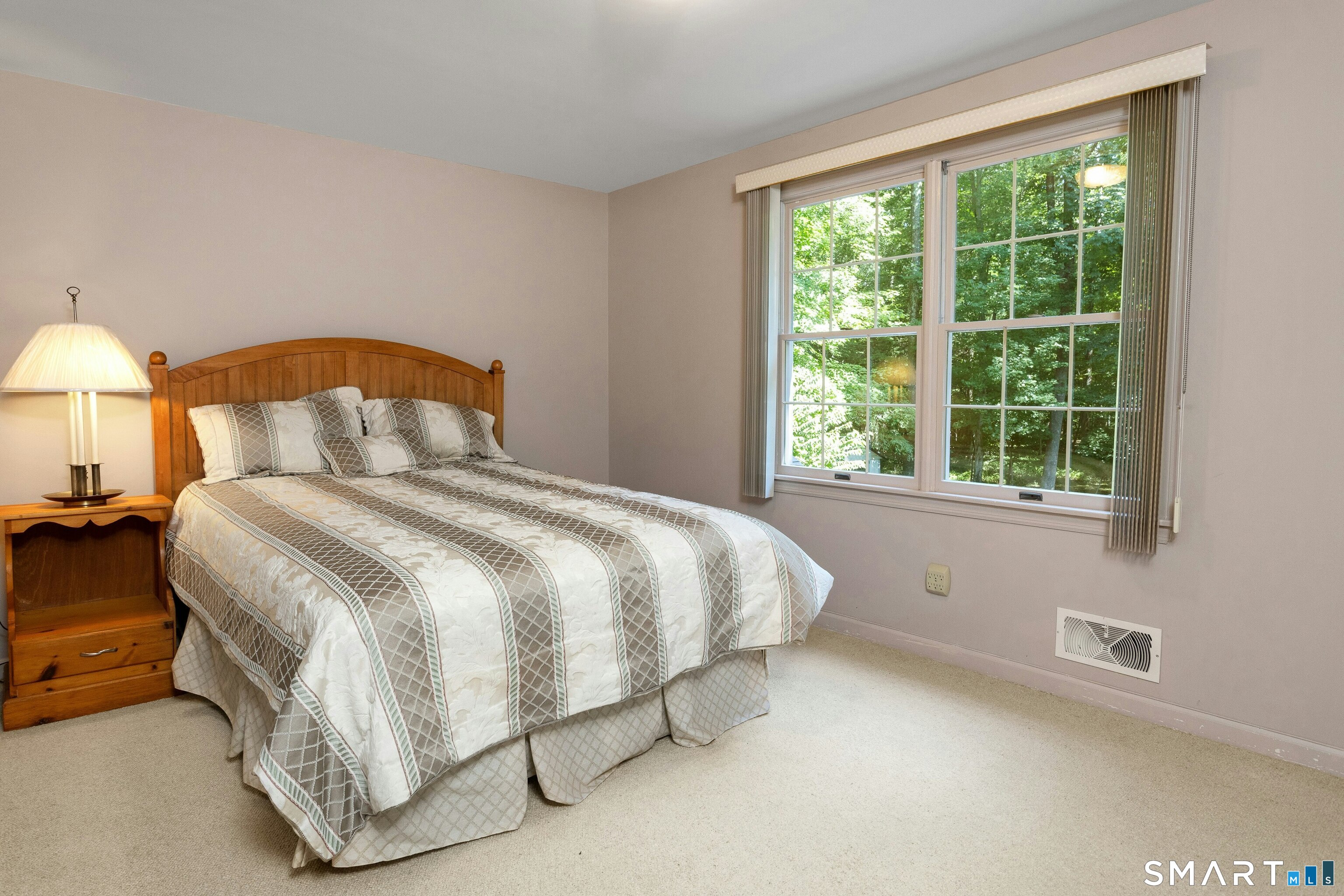 45 East Common Road photo 23