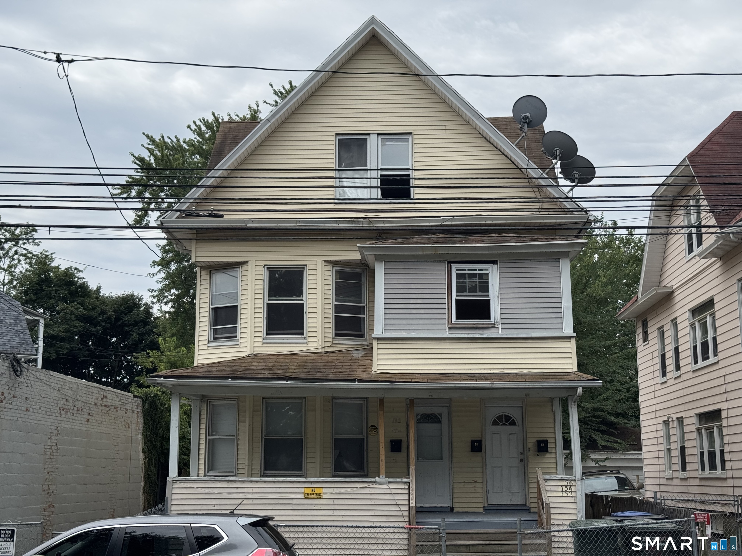 752 Boston Avenue Unit #2fl