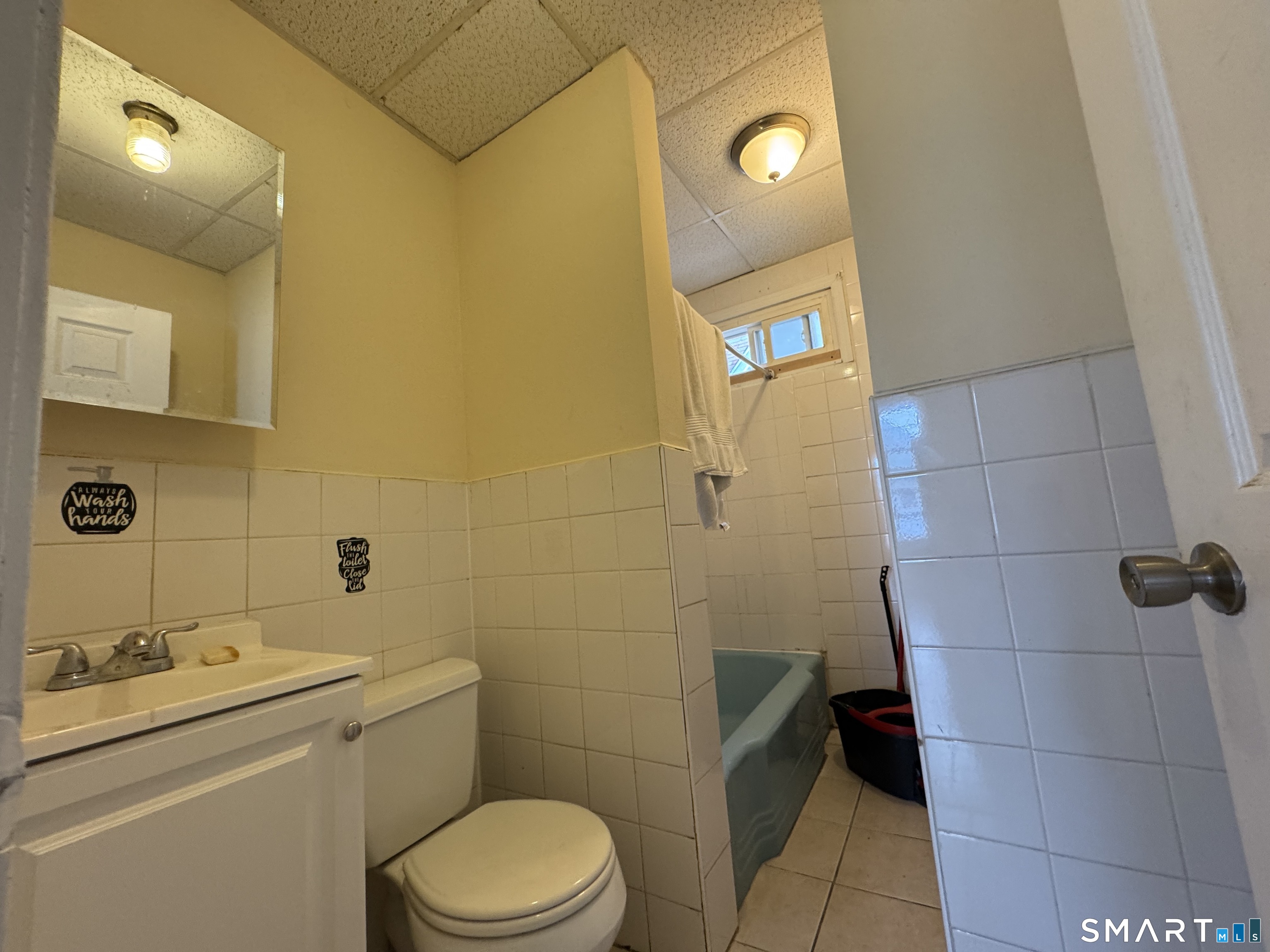 752 Boston Avenue Unit #2fl photo 3
