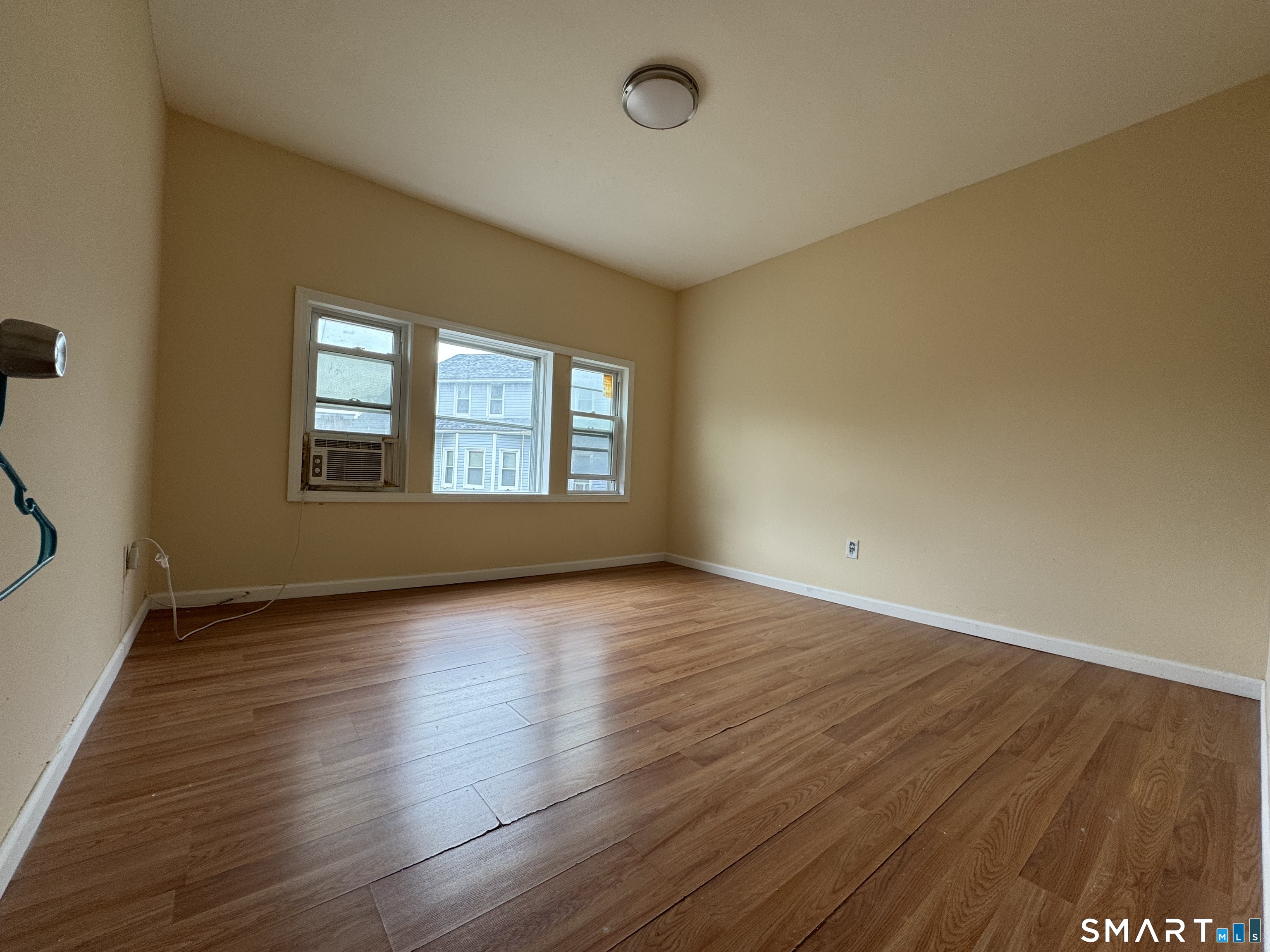 752 Boston Avenue Unit #2fl photo 5