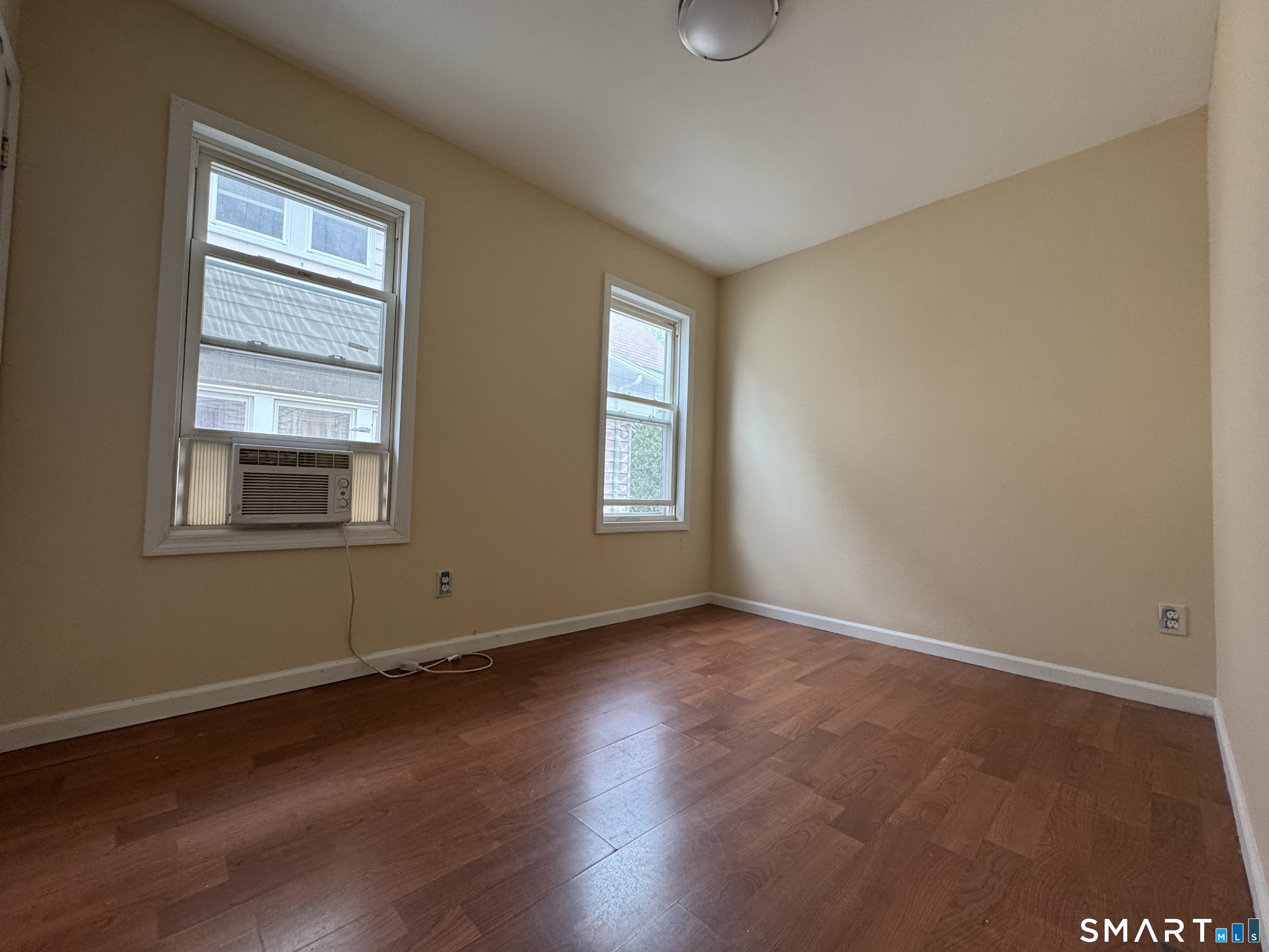752 Boston Avenue Unit #2fl photo 6