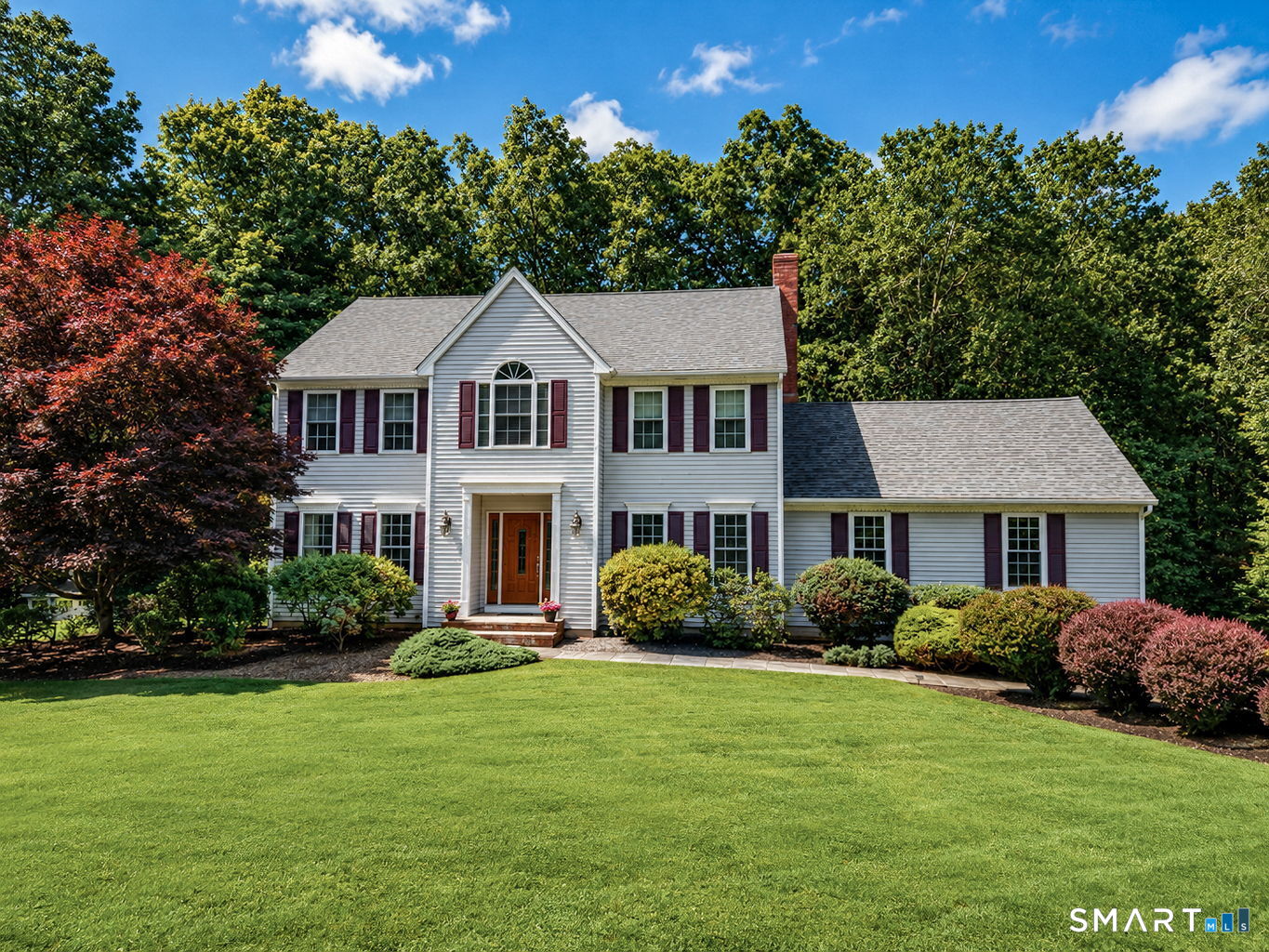 Photo 40 of Single family home for sale at 5 Stone Gate Dr, Sandy Hook, CT 06482 | MLS# 24197479 | Listing updated on 2026-08-31