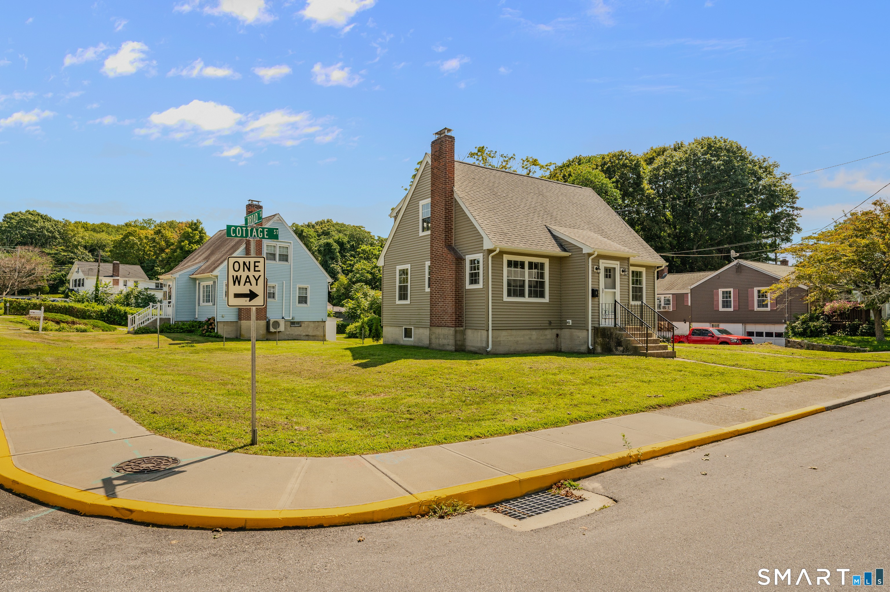 4 Cottage Street photo 28