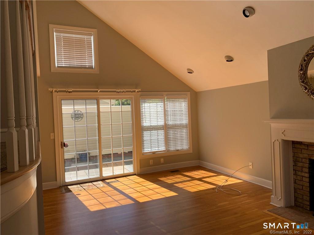20 Darien Close, Darien, Connecticut photo 5