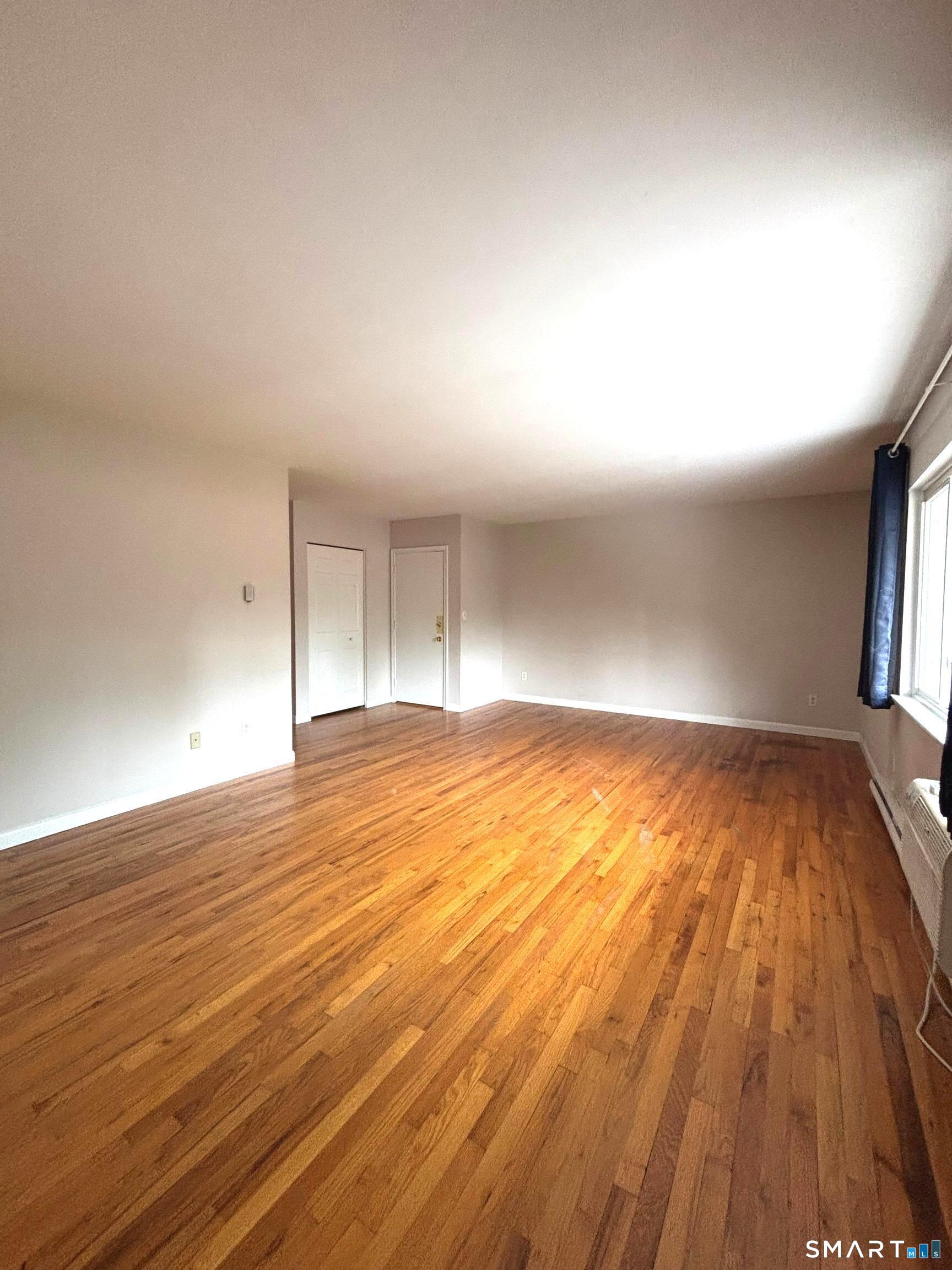 1660 Farmington Avenue Unit #12 photo 8