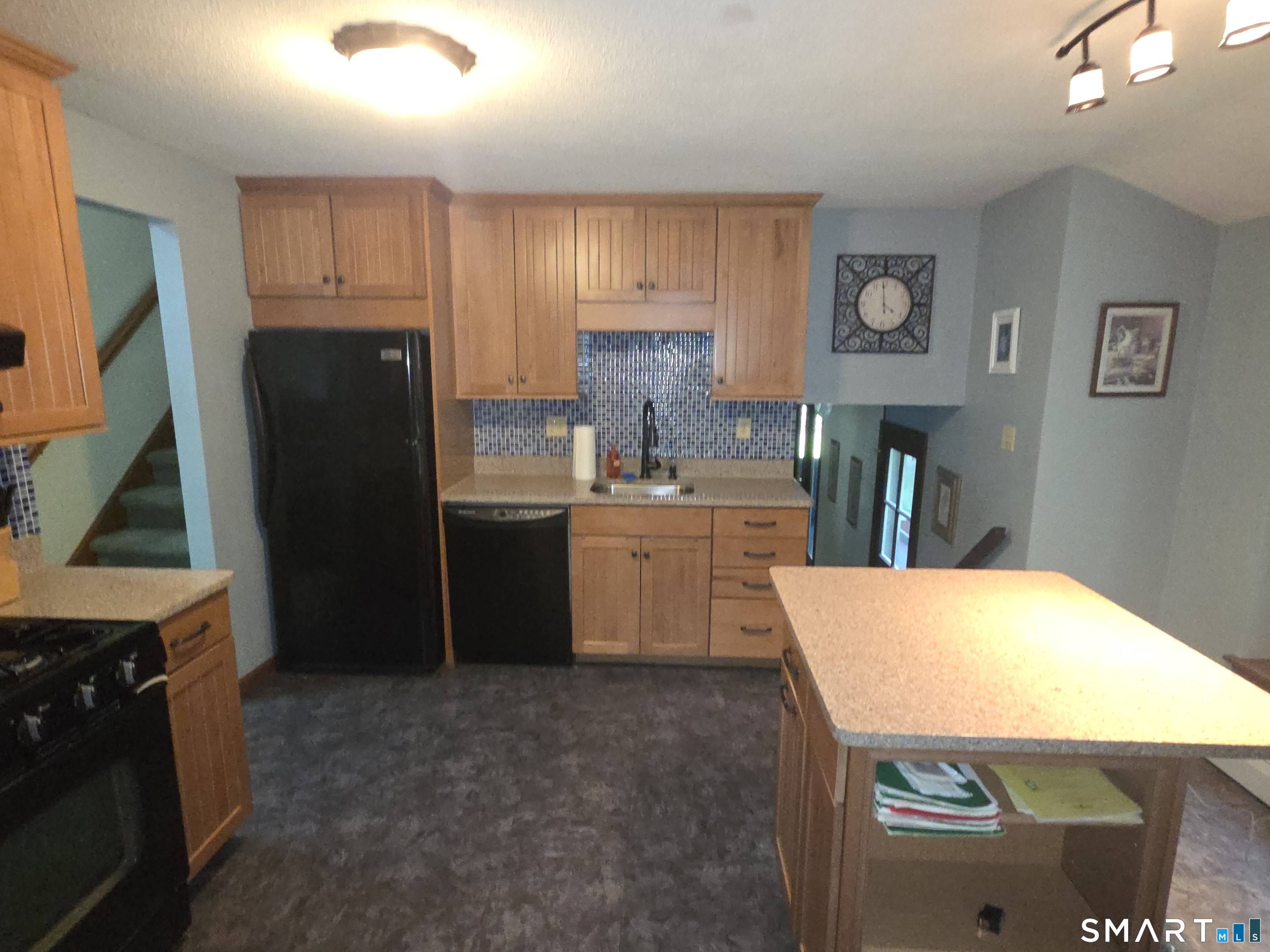51 Foxwood Road South photo 20
