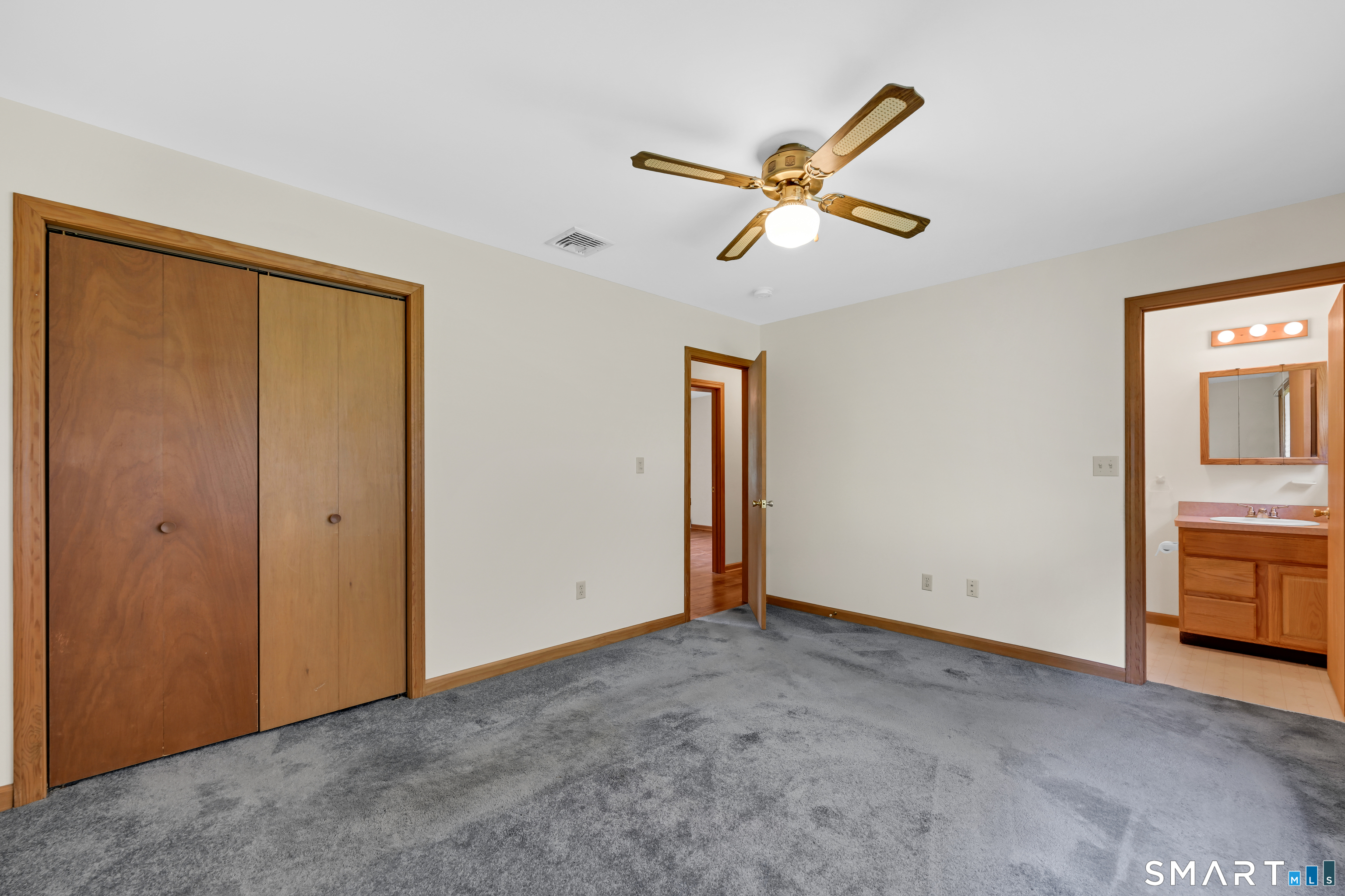 463 Burton Road photo 20