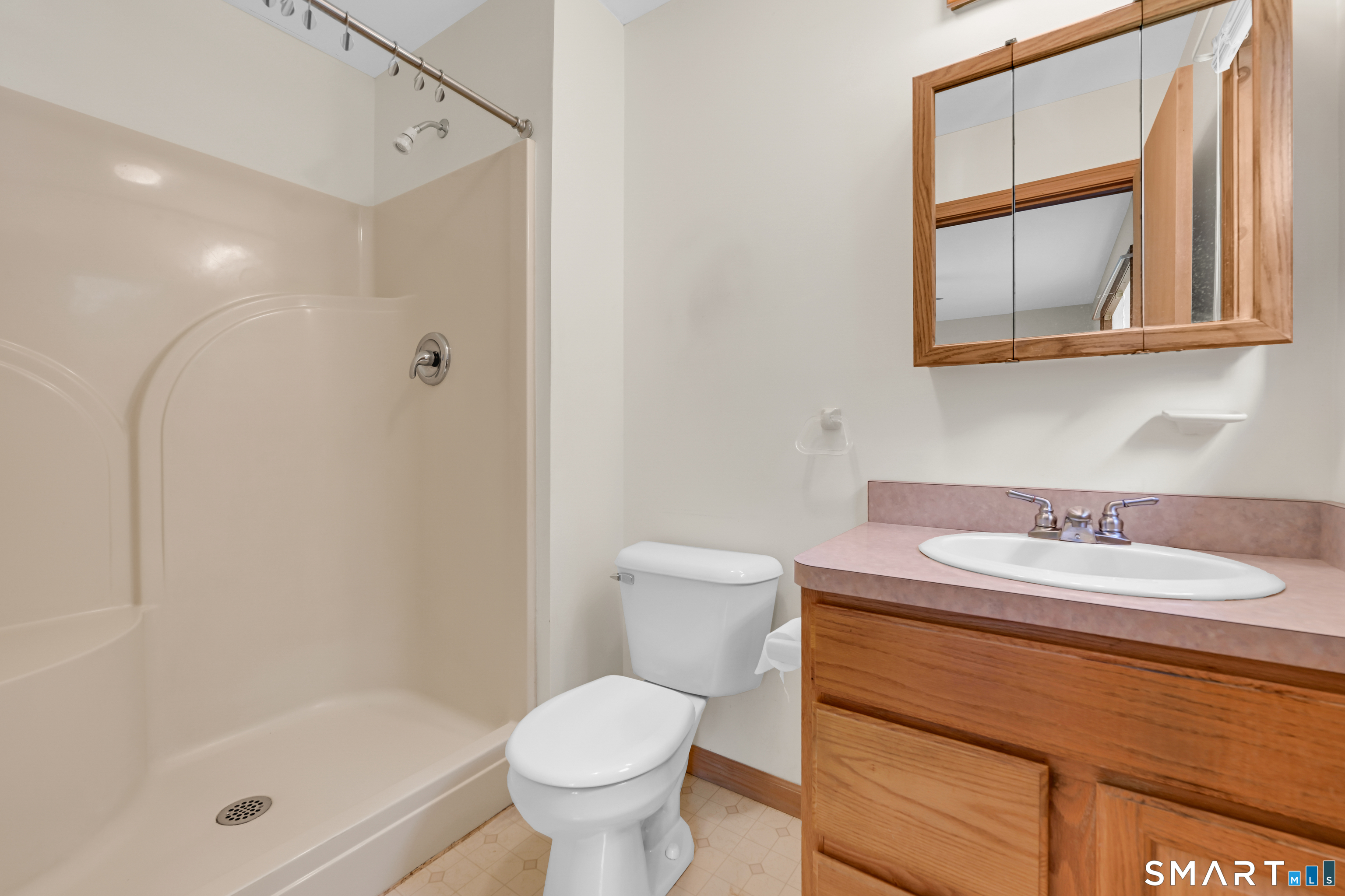 463 Burton Road photo 21