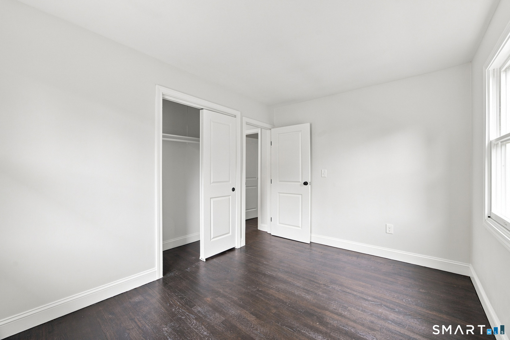 75 Longwood Drive photo 16