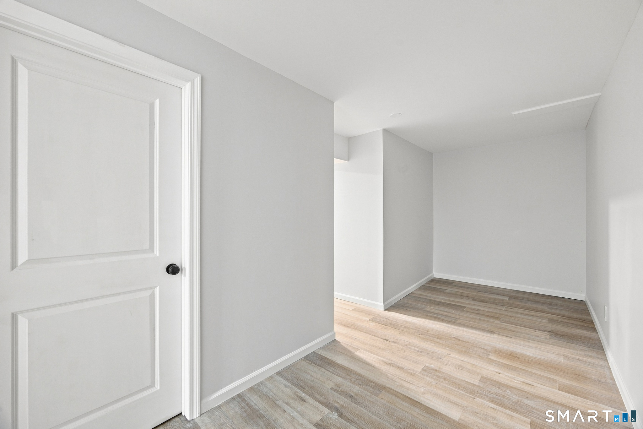 75 Longwood Drive photo 27