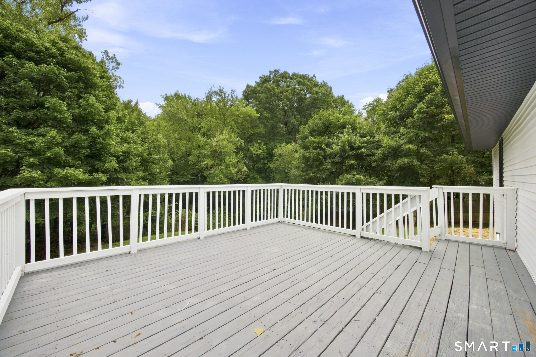 75 Longwood Drive photo 31