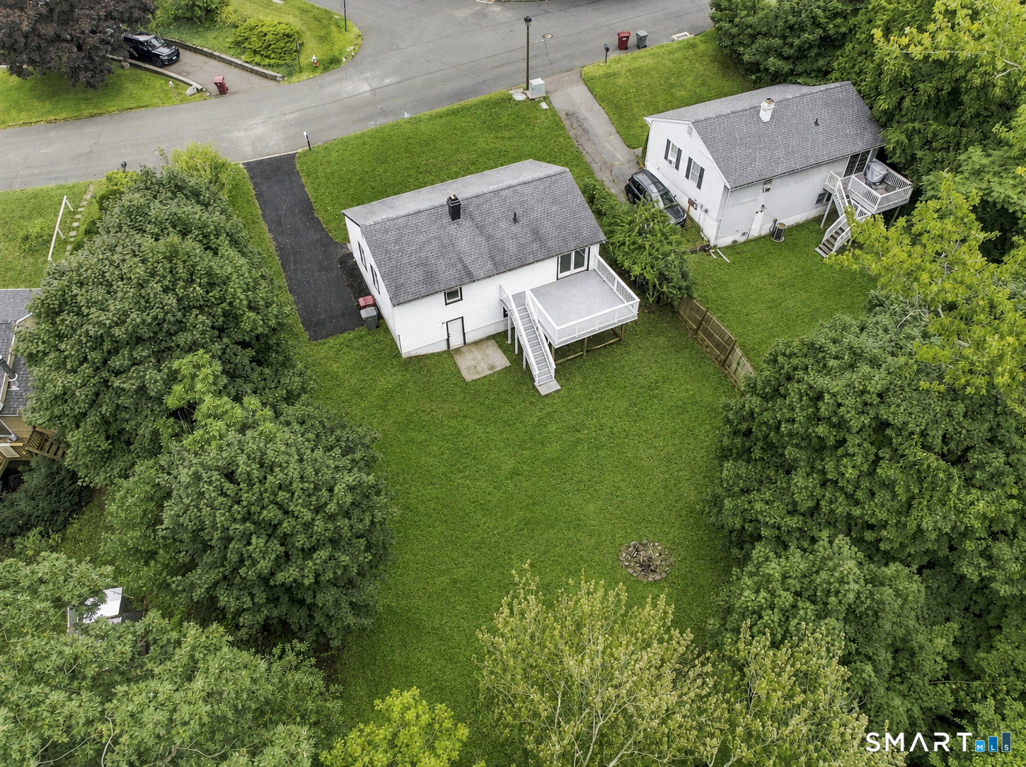 75 Longwood Drive photo 36