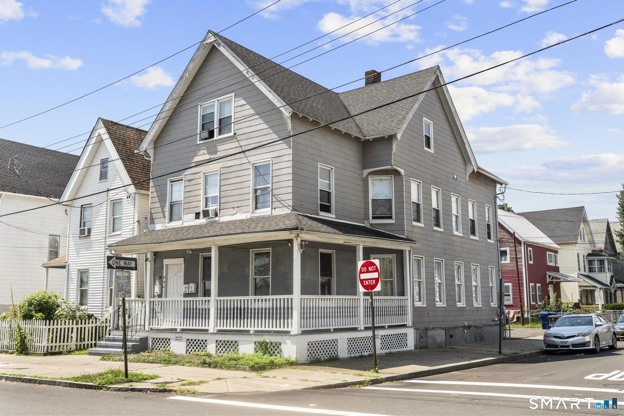 28 Cedar Street