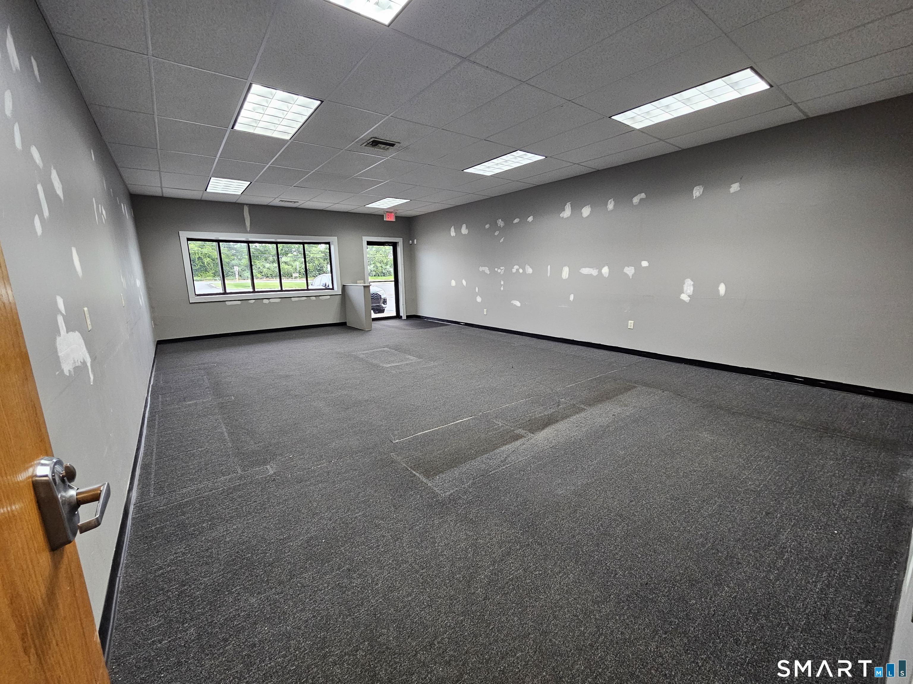 122 Prospect Hill Road Unit #6 photo 4