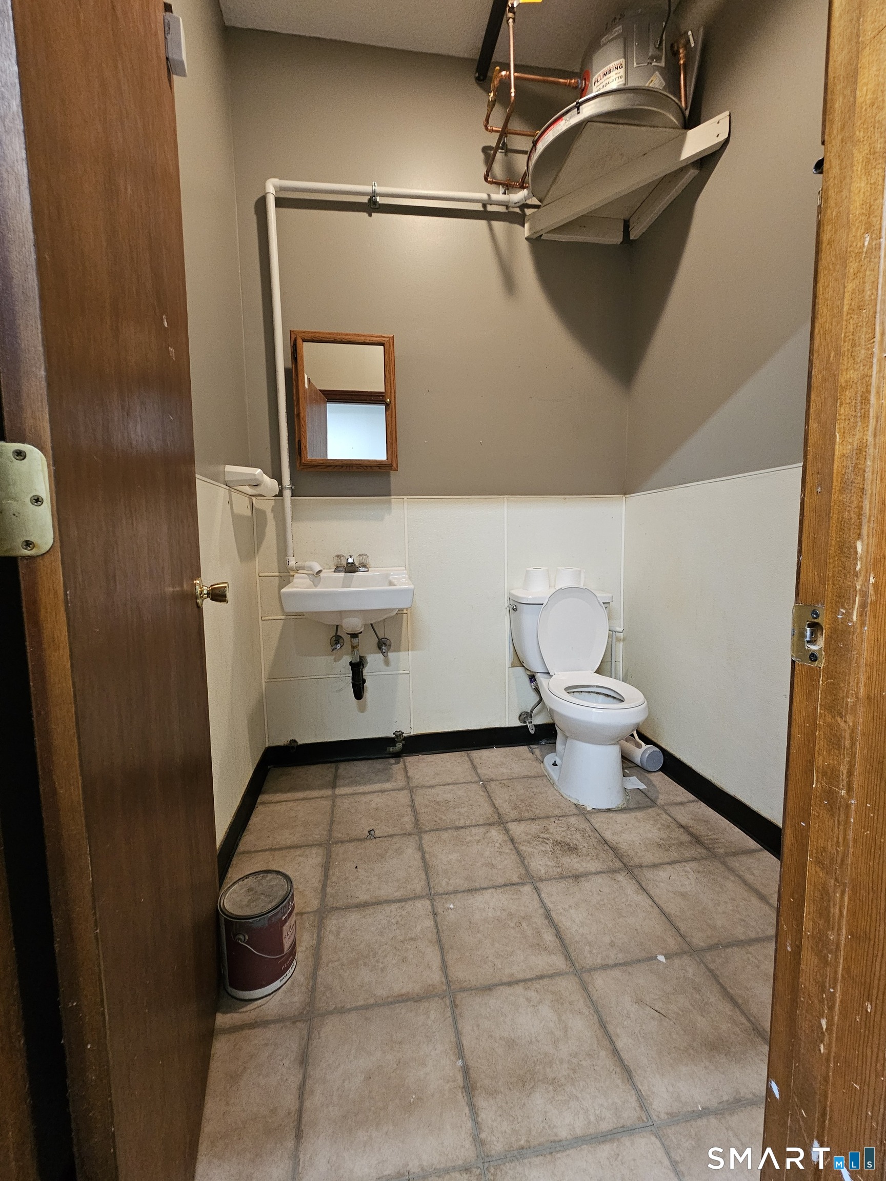 122 Prospect Hill Road Unit #6 photo 9