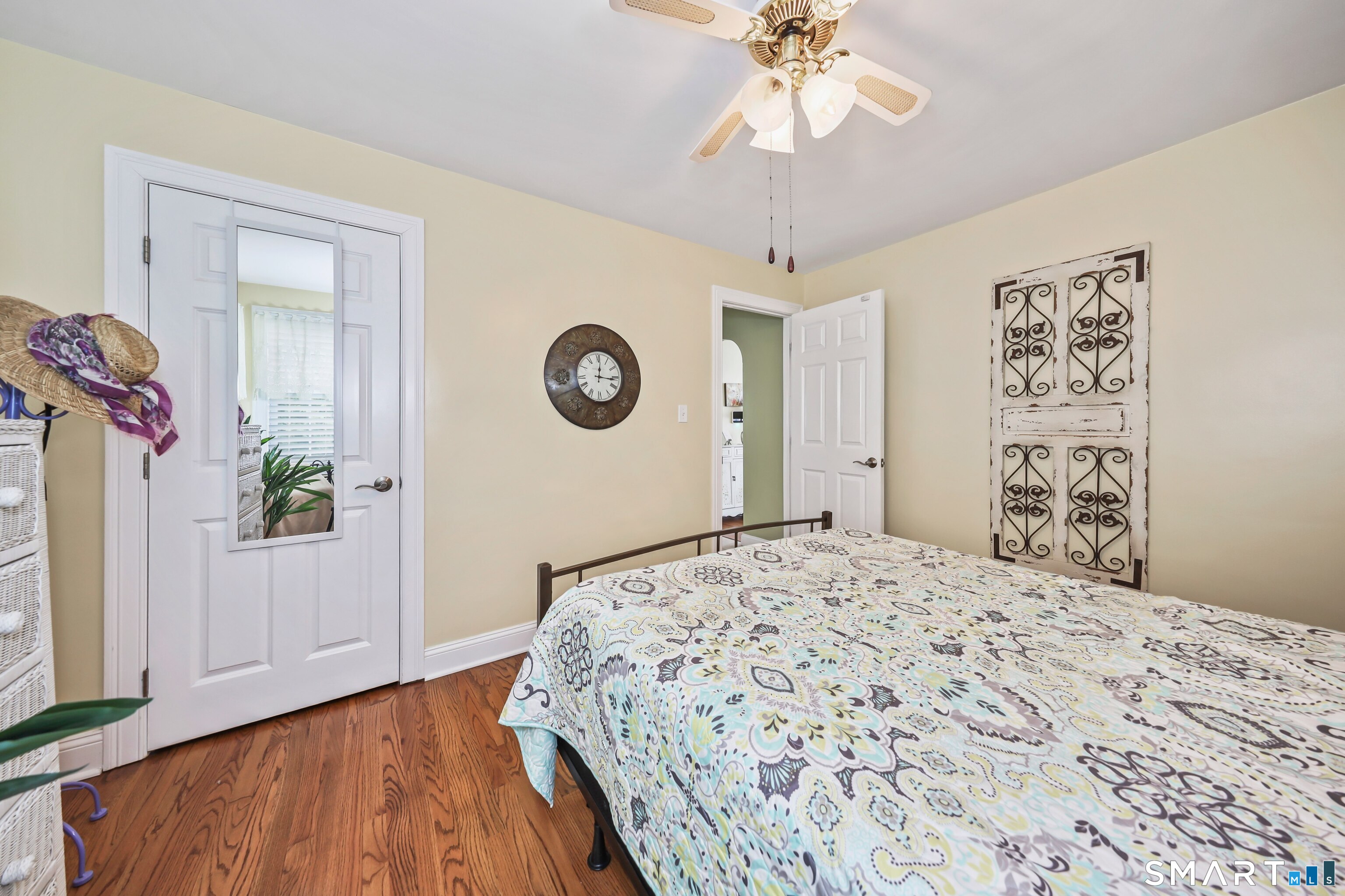 169 Circuit Avenue photo 16