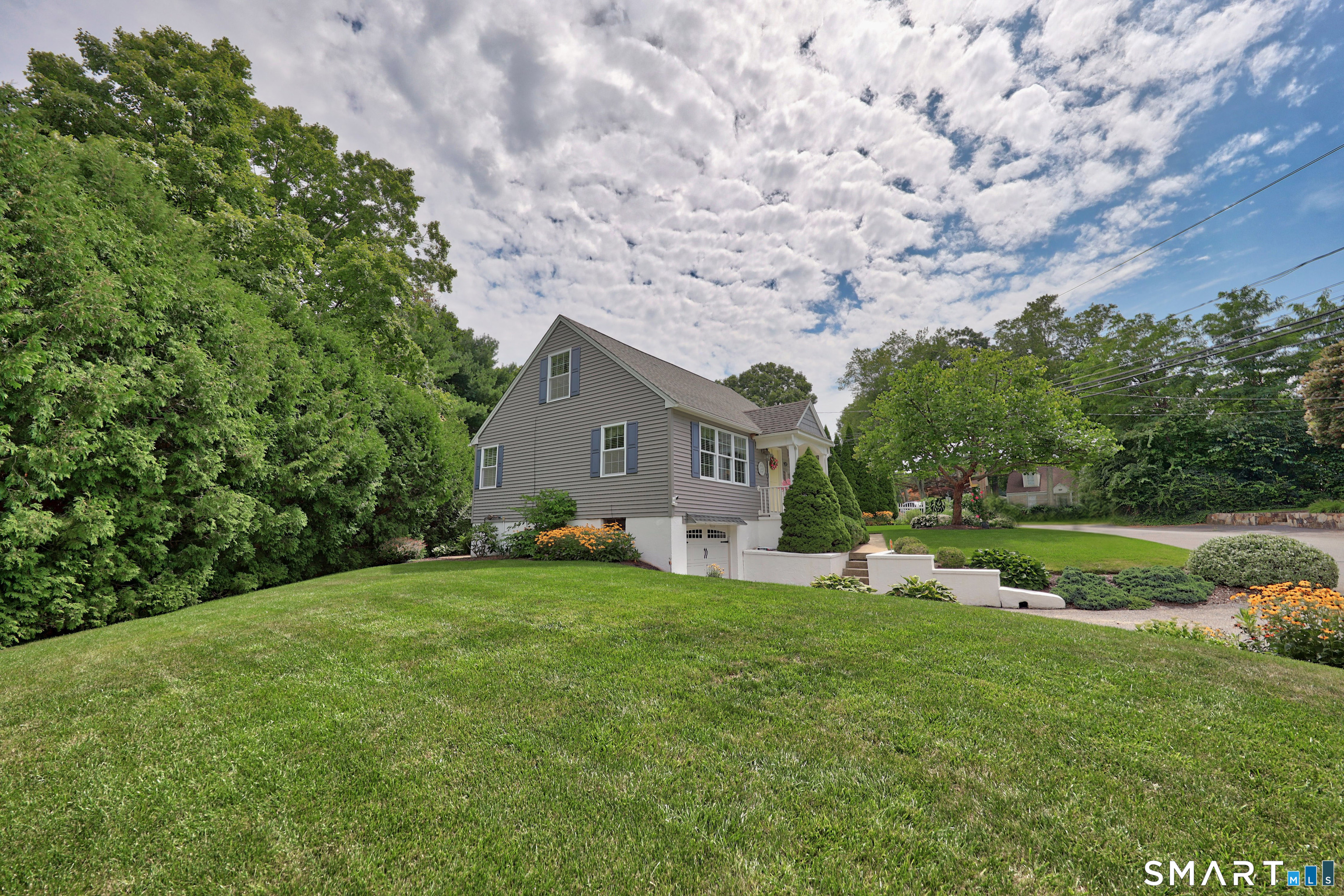 169 Circuit Avenue photo 31