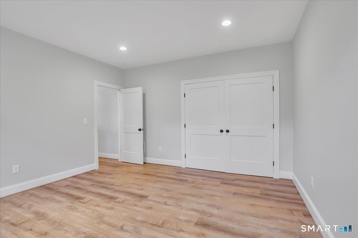 147 Hackmatack Street photo 21