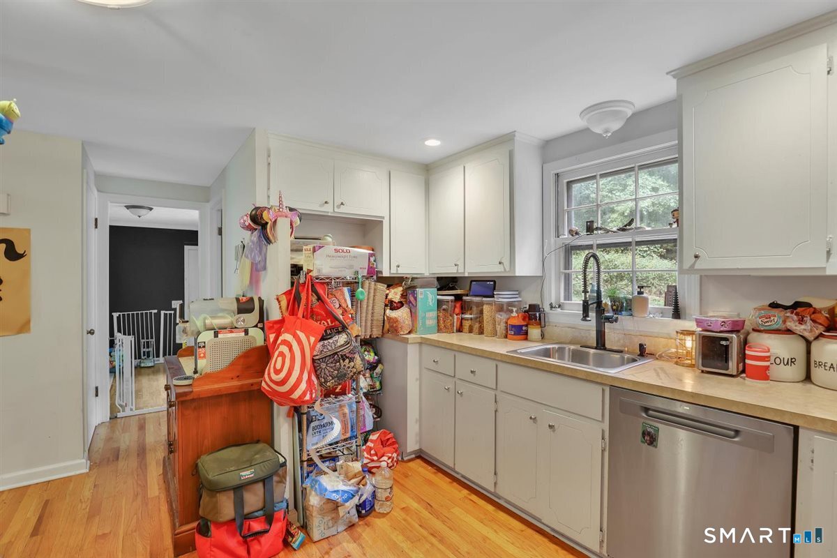 629 Shenipsit Lake Road photo 11
