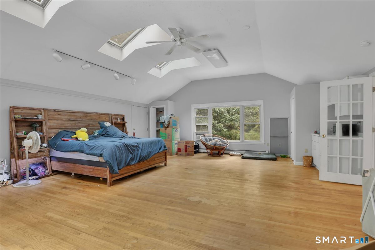 629 Shenipsit Lake Road photo 19
