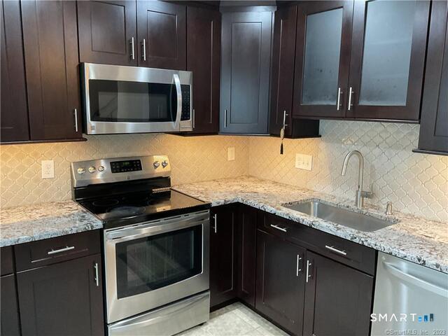 25 Padanaram Road Unit #84
