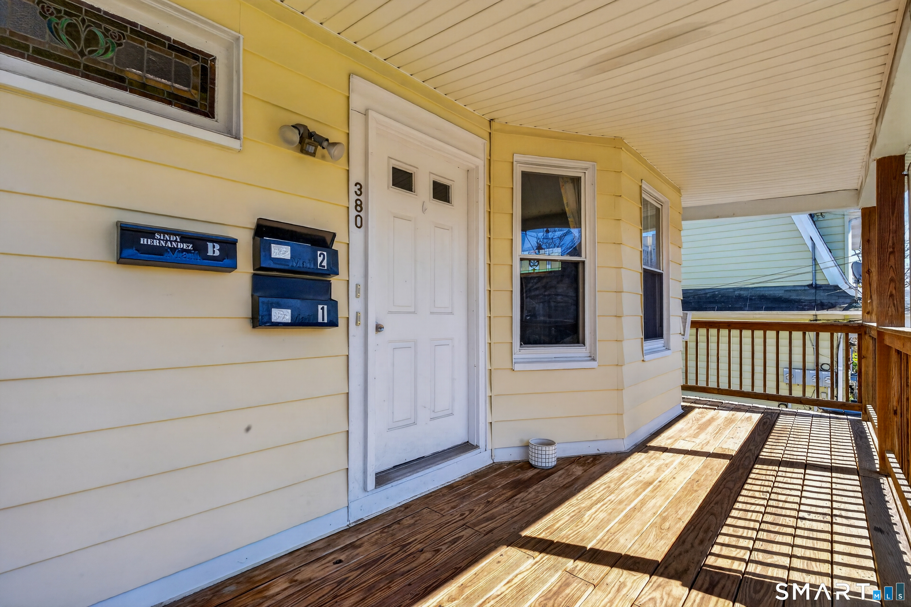 380 Gurdon Street photo 9