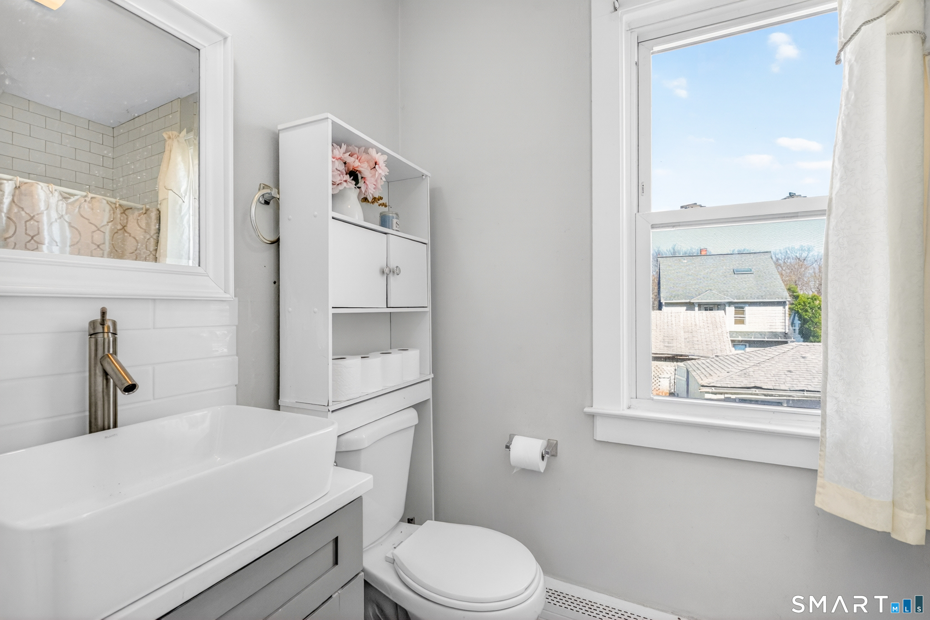 380 Gurdon Street photo 8