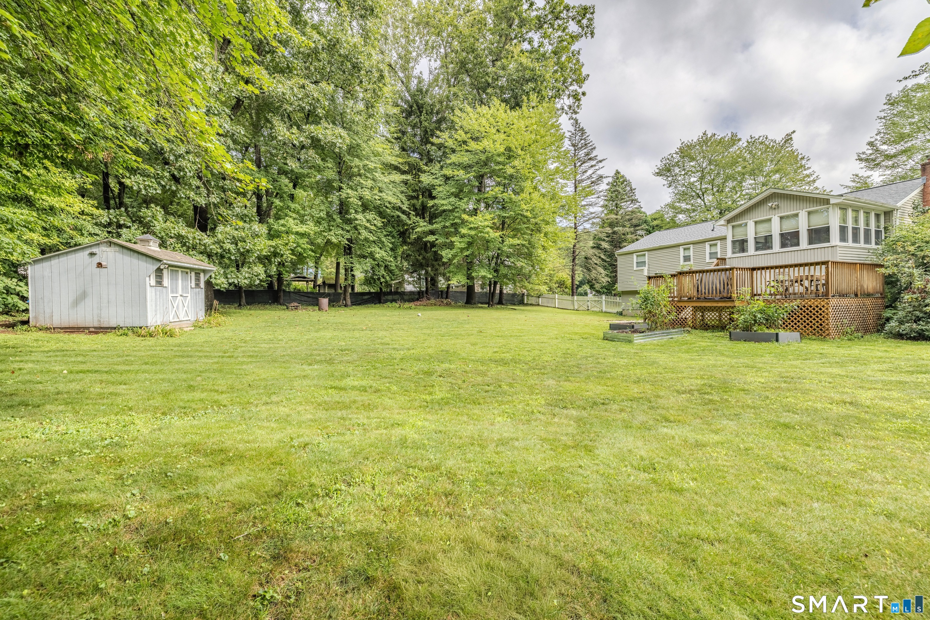 21 Kanter Drive photo 32