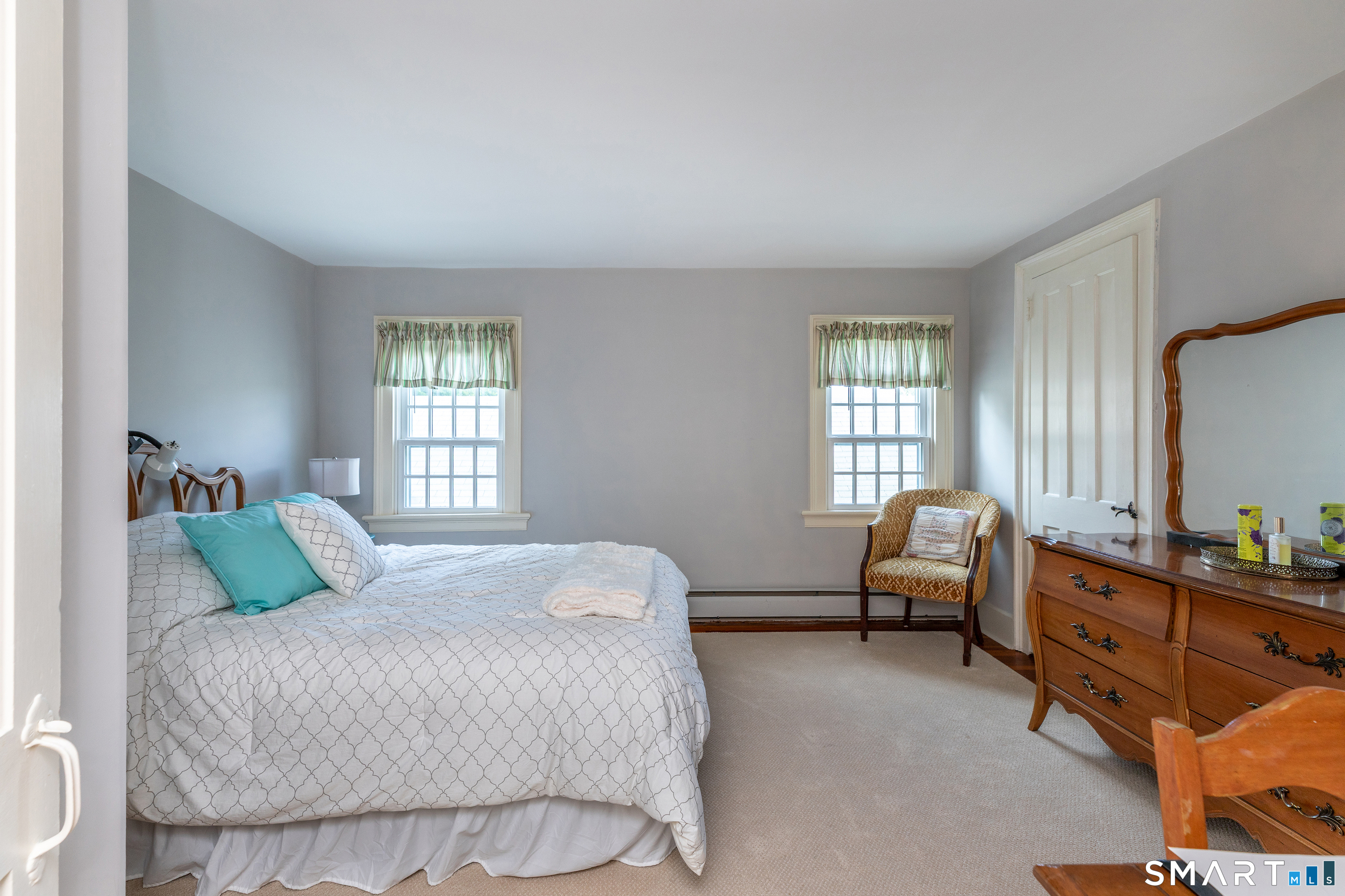 162 Hutchinson Parkway photo 27