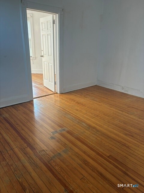 250 Mill Street photo 3