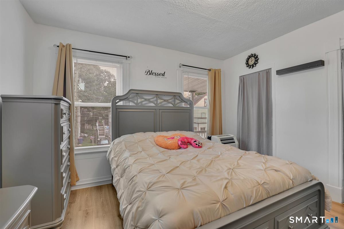 38 Webster Street photo 27