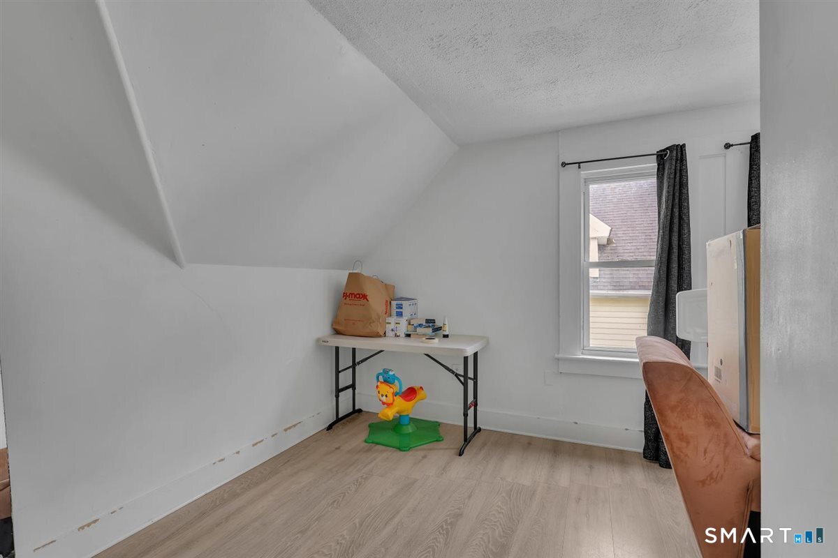 38 Webster Street photo 36