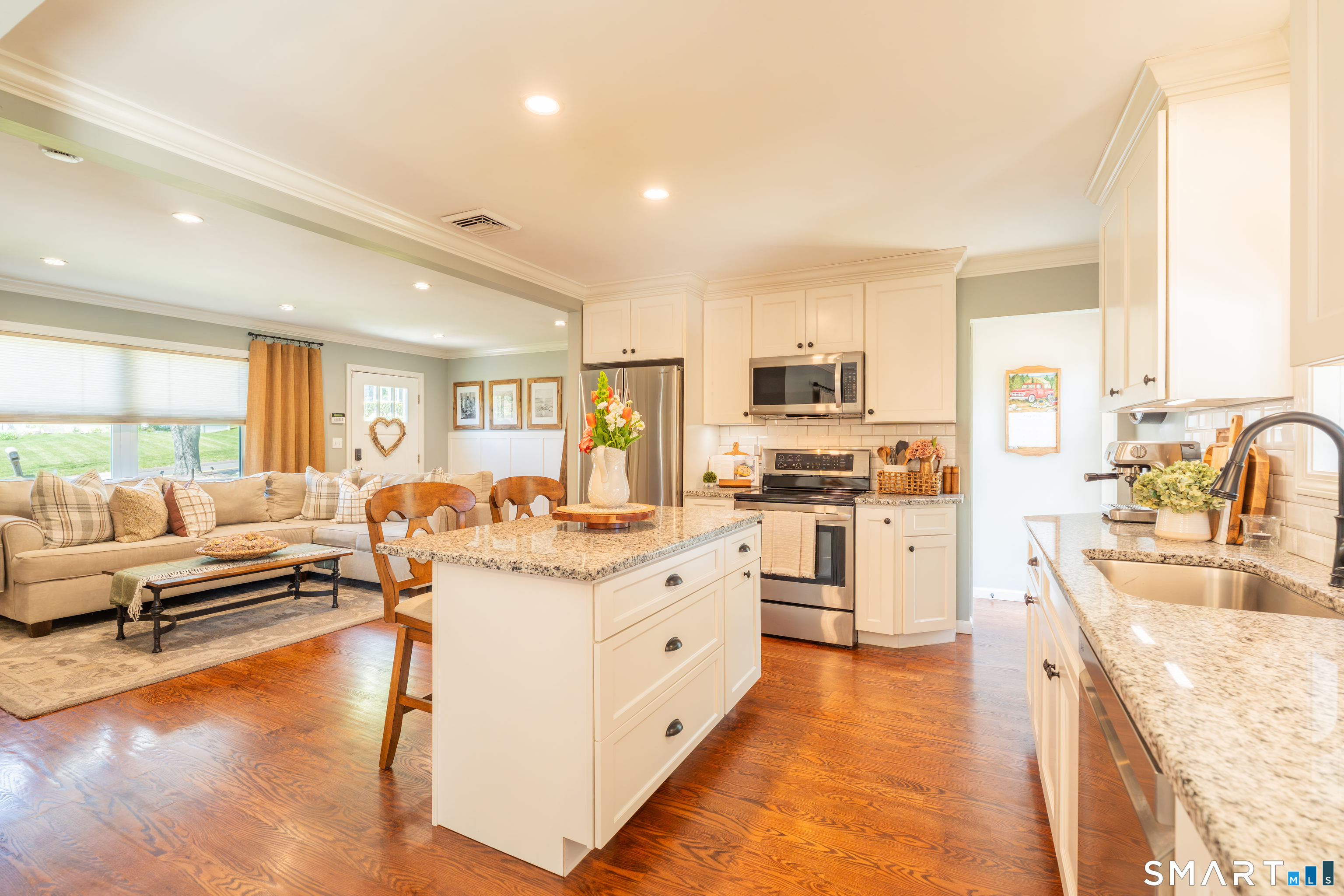94 Highland Avenue photo 10