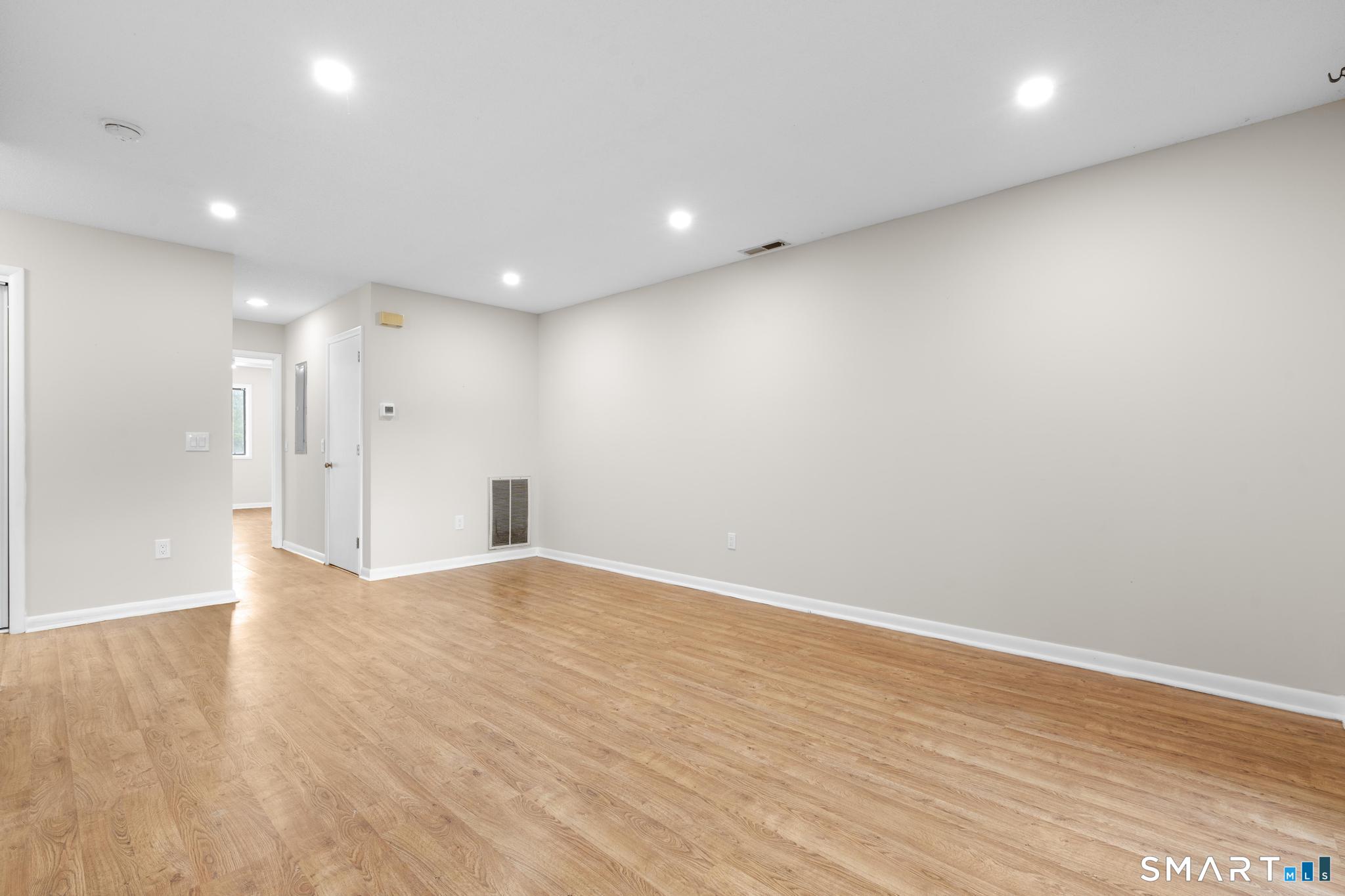 166 Old Brookfield Road Unit #26D4 photo 12
