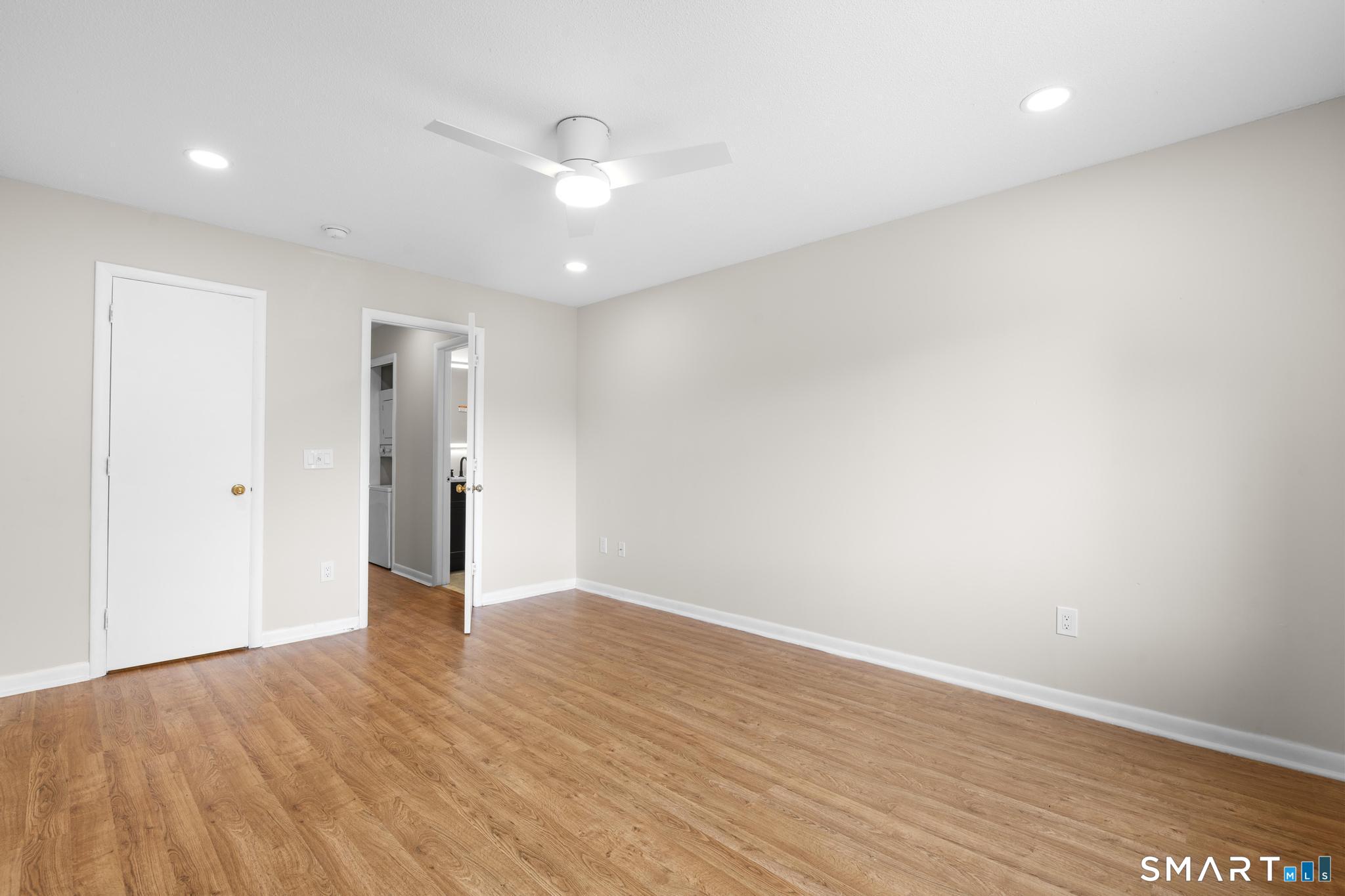 166 Old Brookfield Road Unit #26D4 photo 25