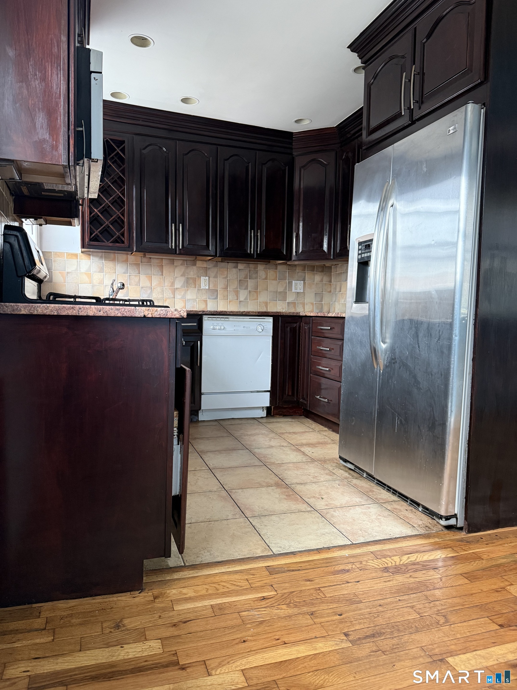 11 Bedford Avenue Unit #H1 photo 8