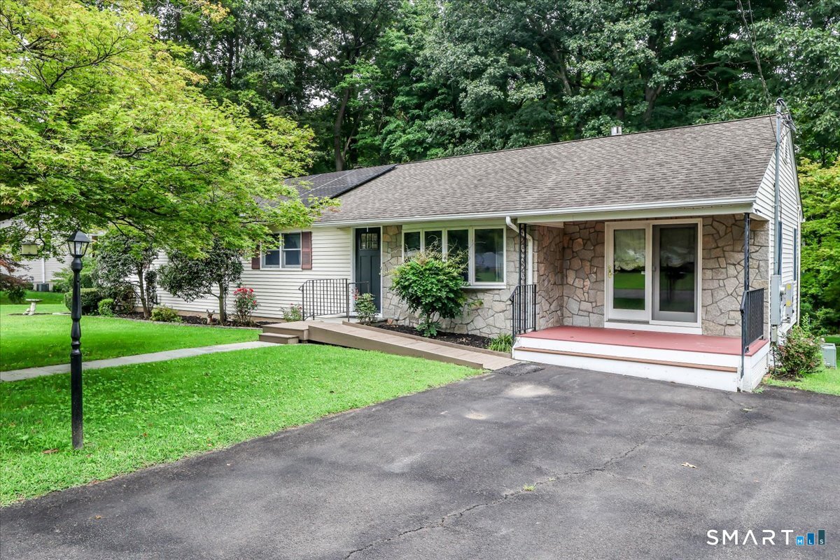 14 Ivy Lane