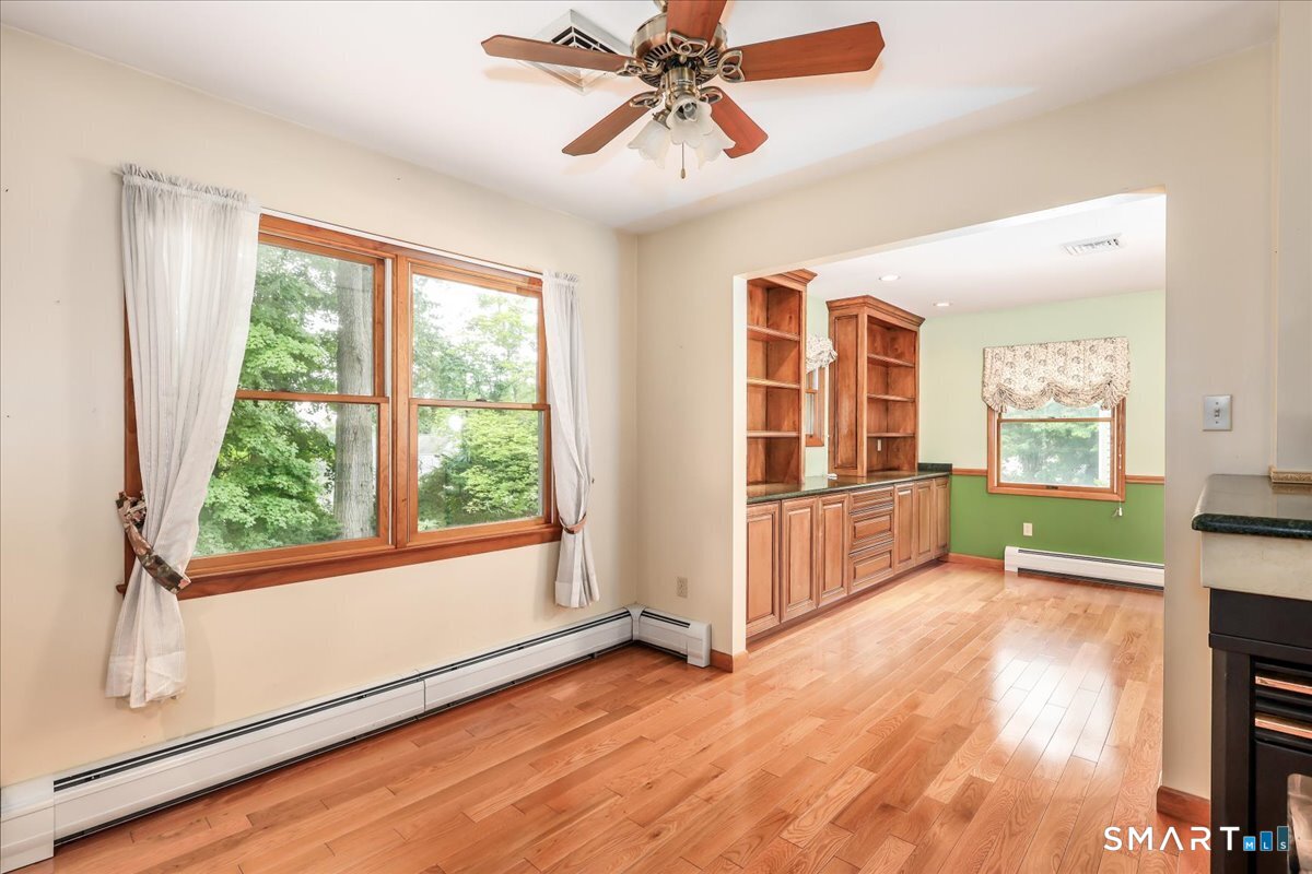 14 Ivy Lane photo 16