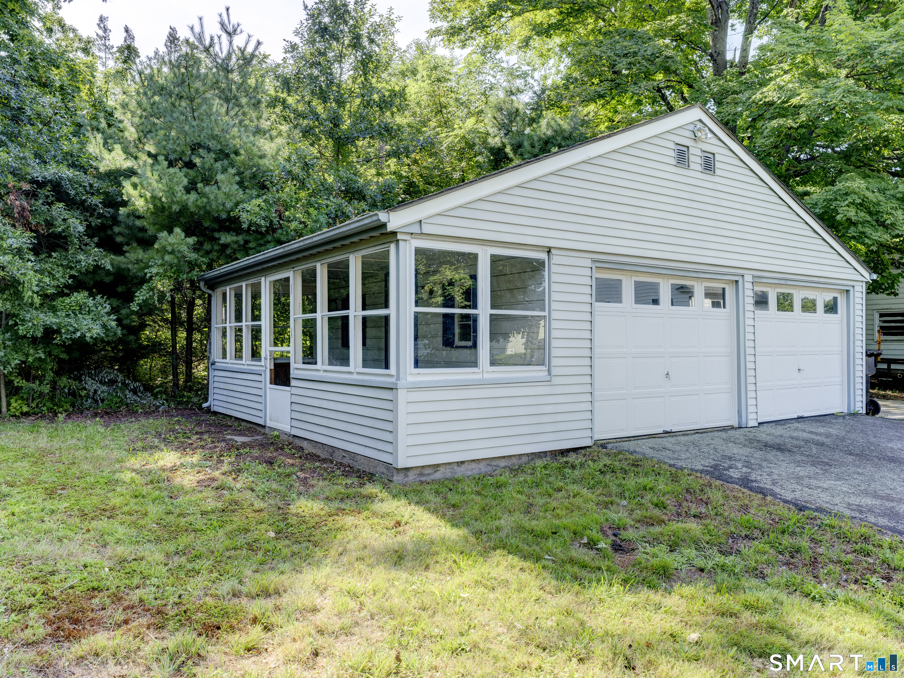 46 Middlefield Street photo 30