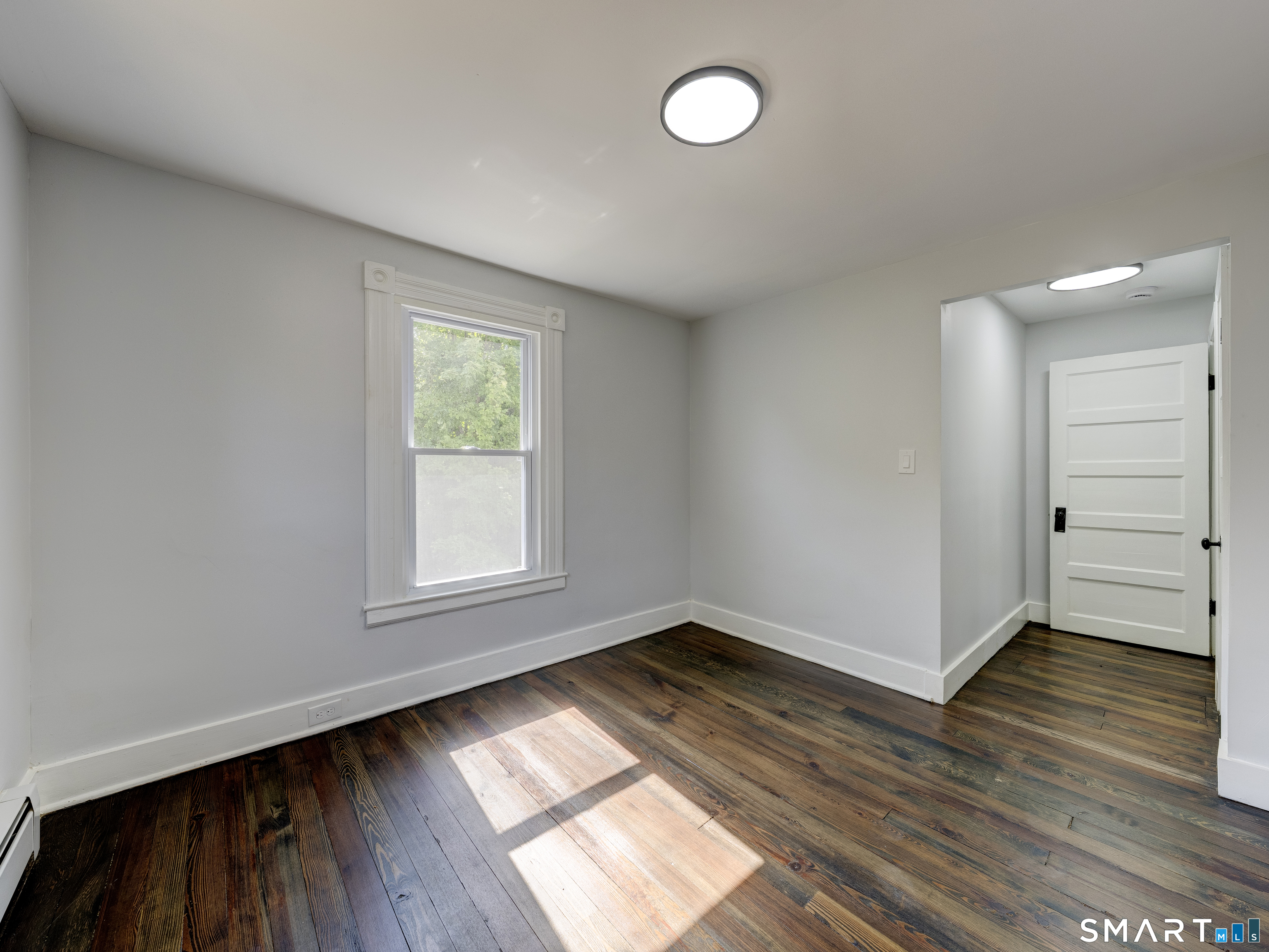 46 Middlefield Street photo 22