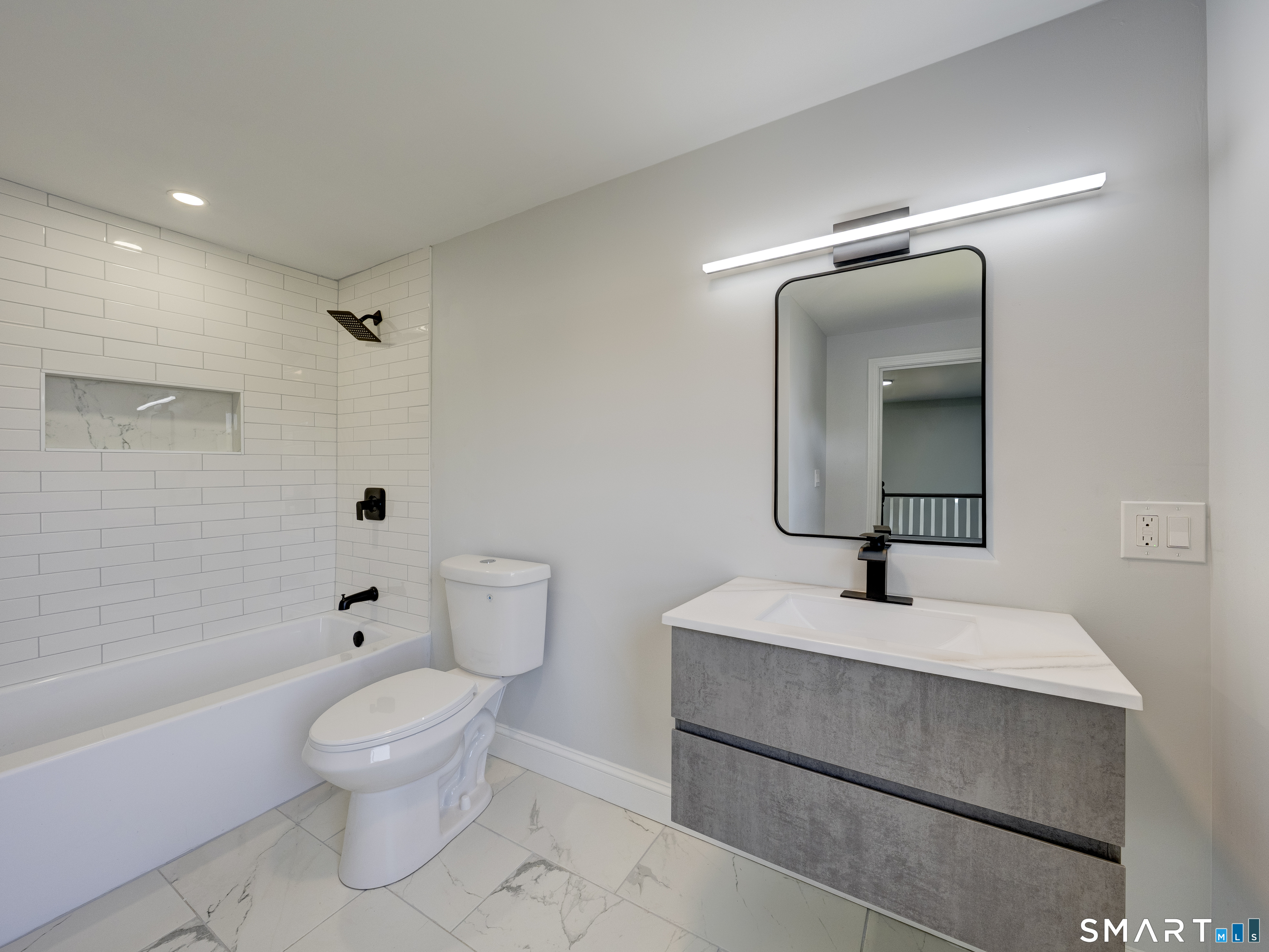 46 Middlefield Street photo 26