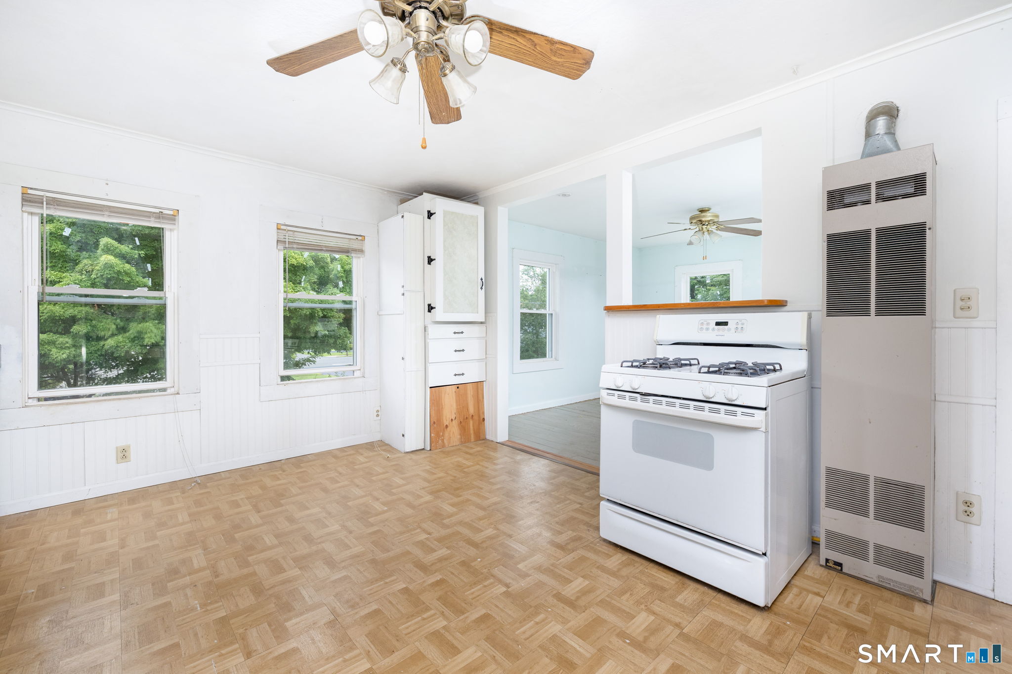 49 Baker Avenue photo 20