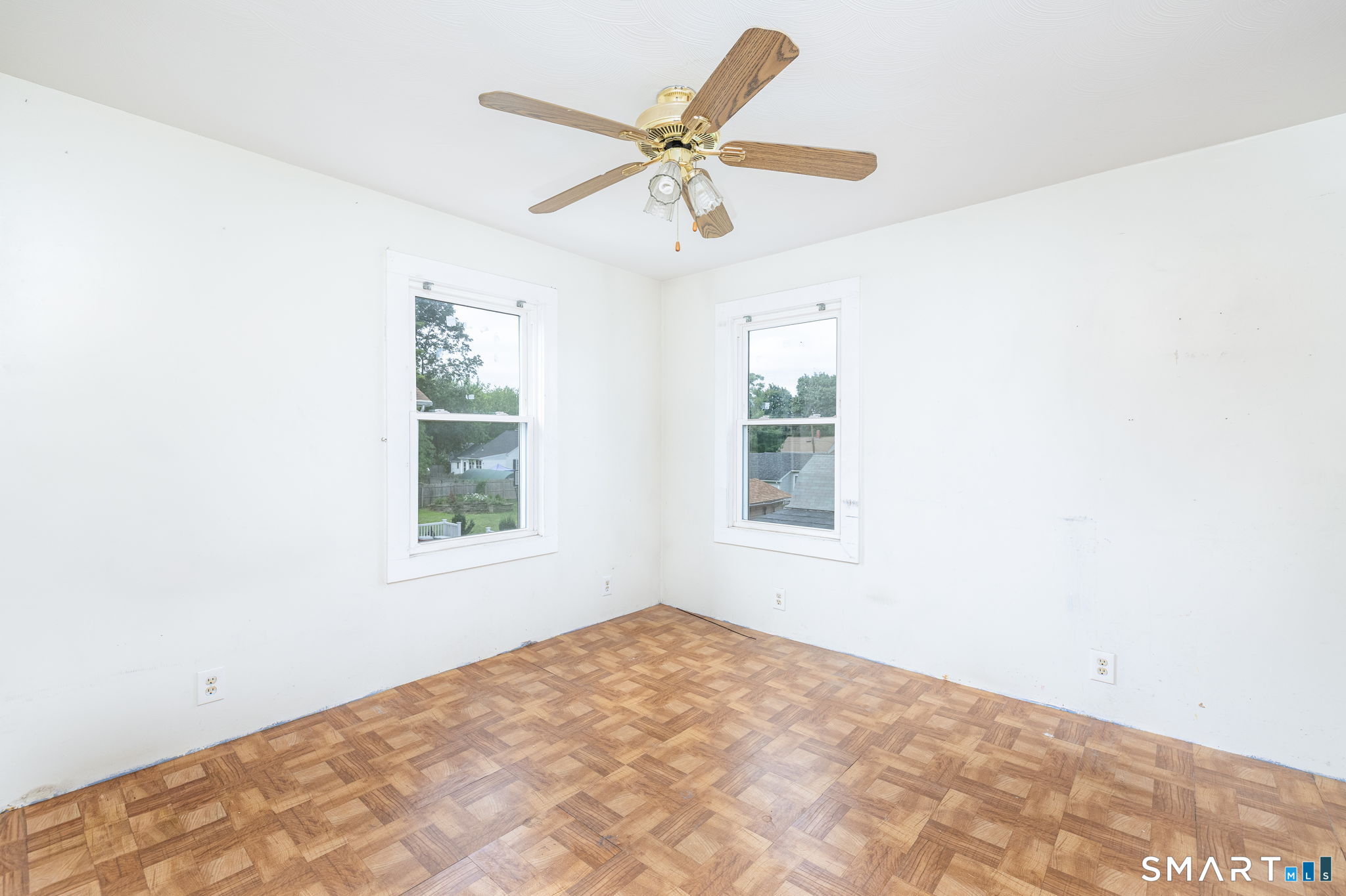 49 Baker Avenue photo 26