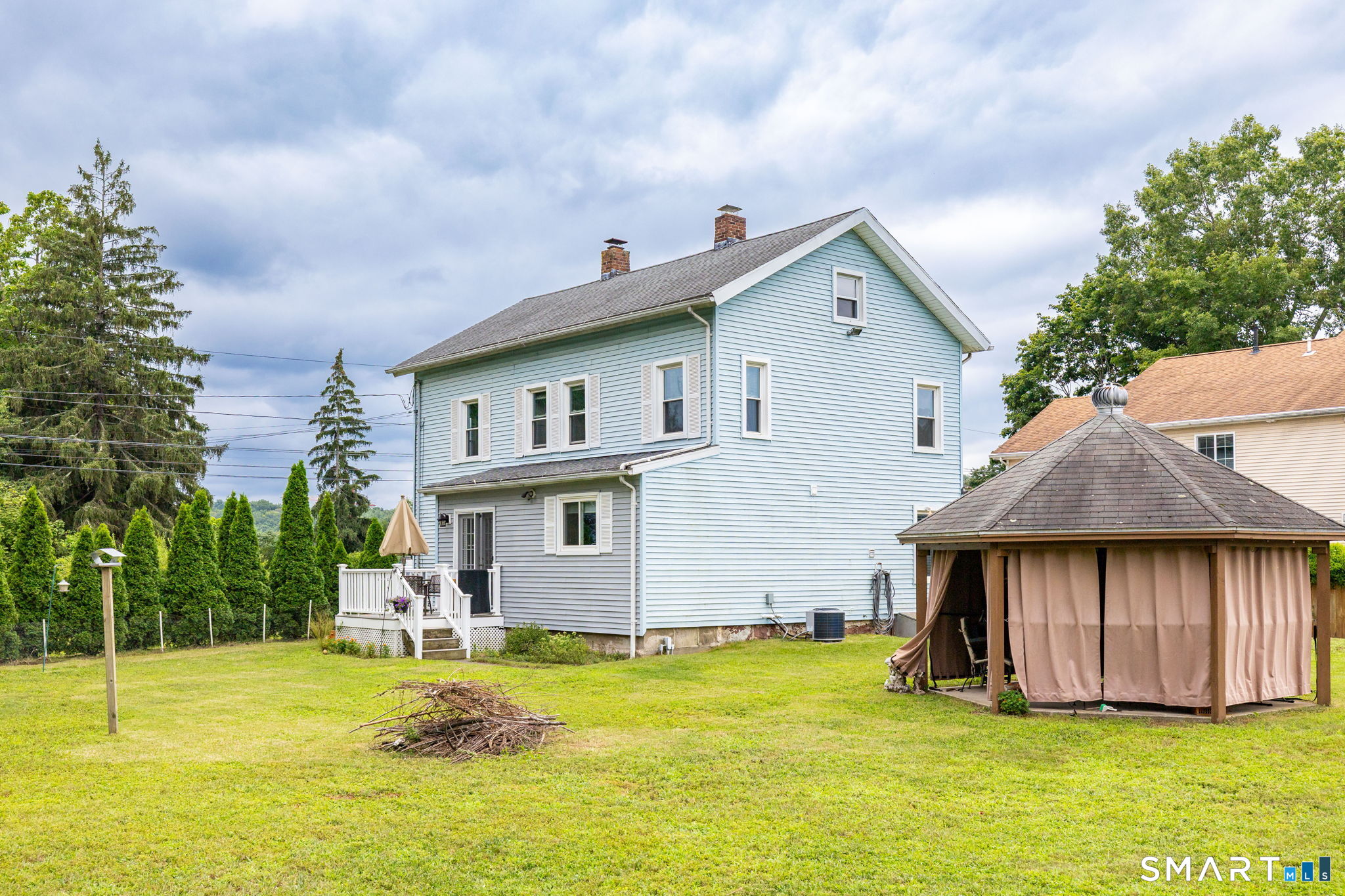 49 Baker Avenue photo 32