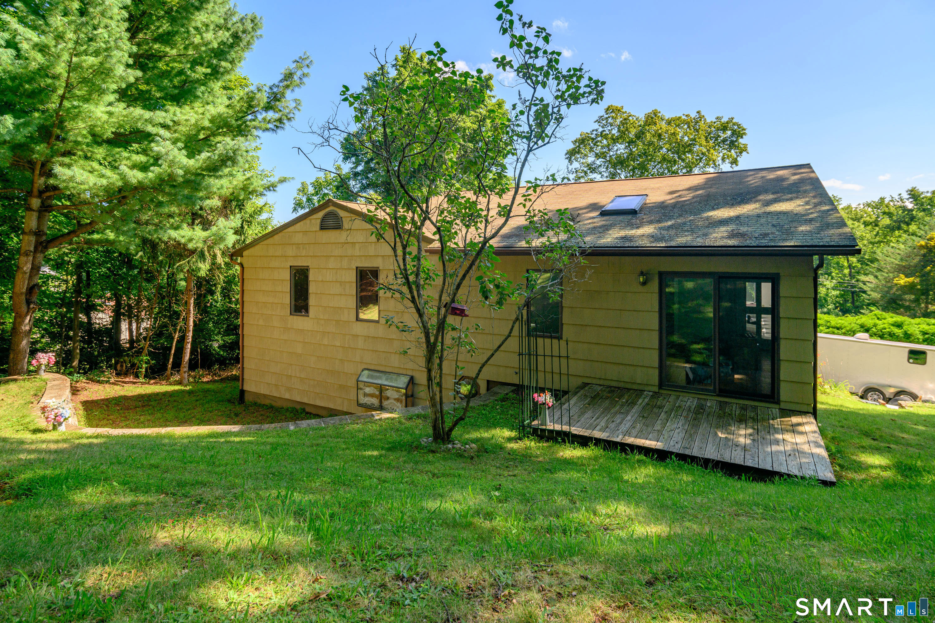 1 Hayestown Heights photo 21