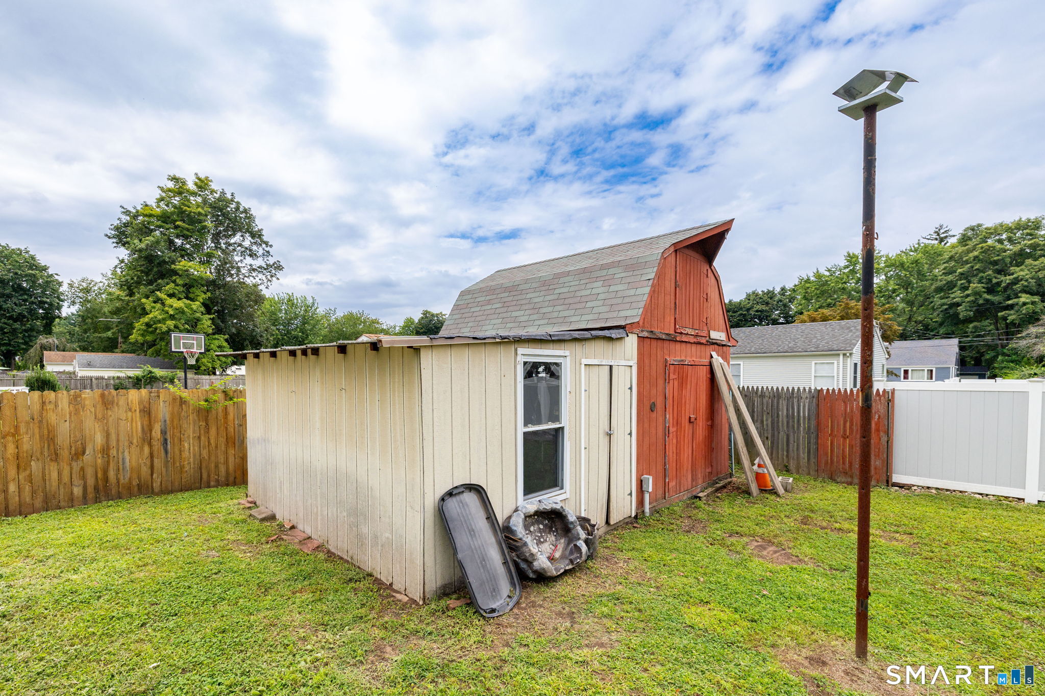 49 Baker Avenue photo 33