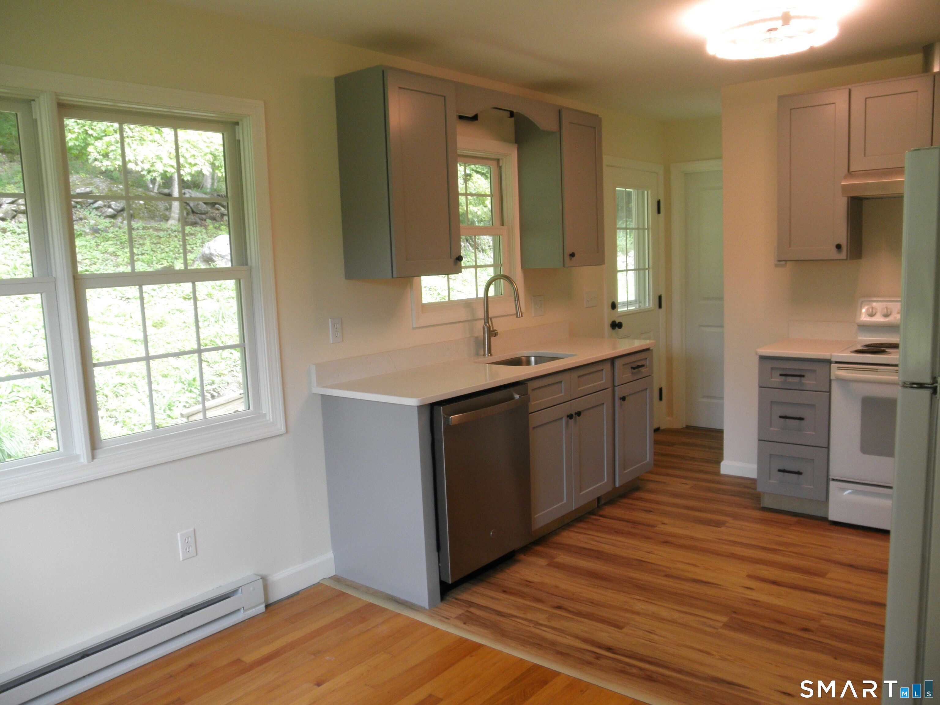 211 Kent Hollow Road photo 6